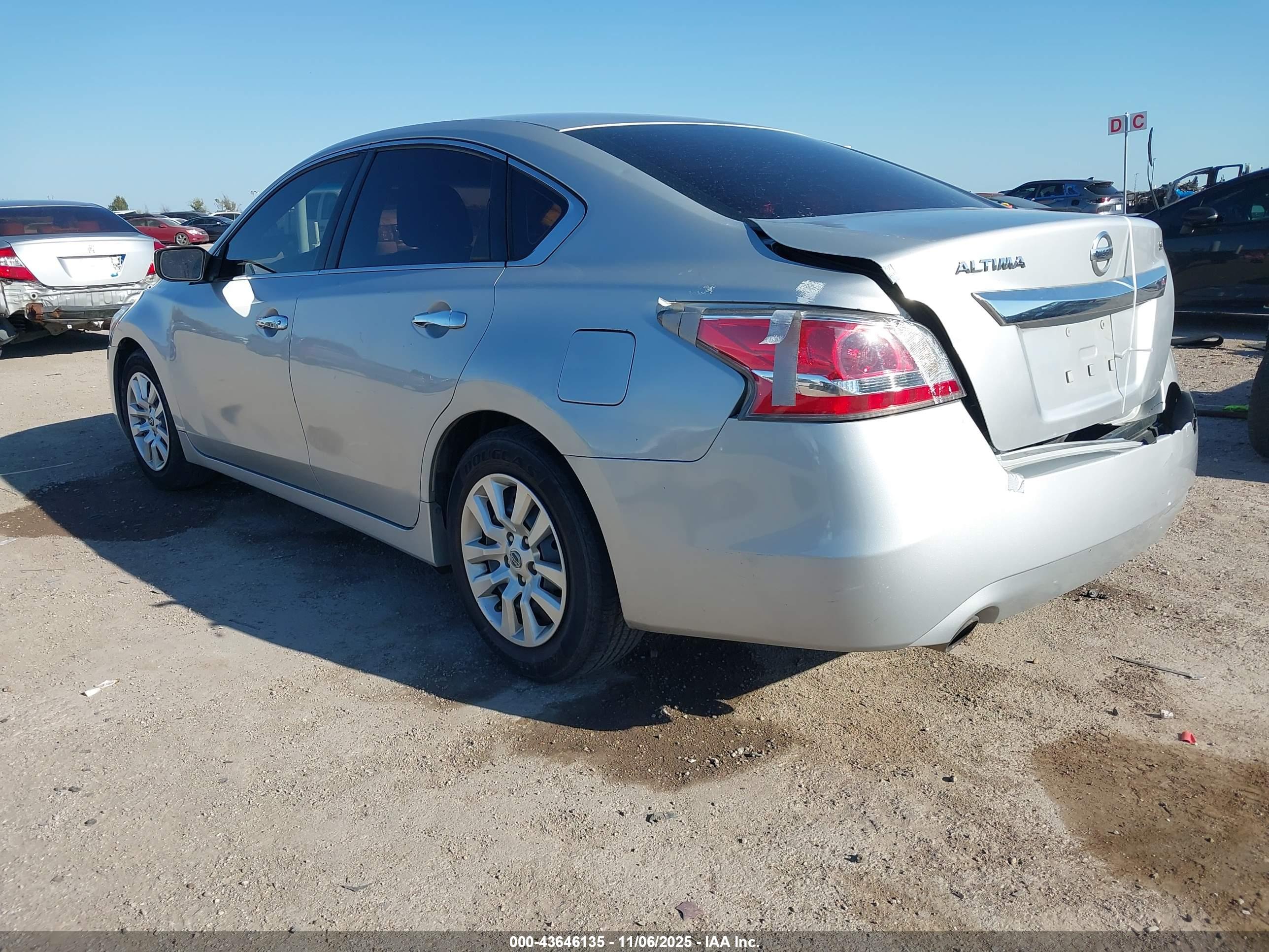 NISSAN ALTIMA image 3