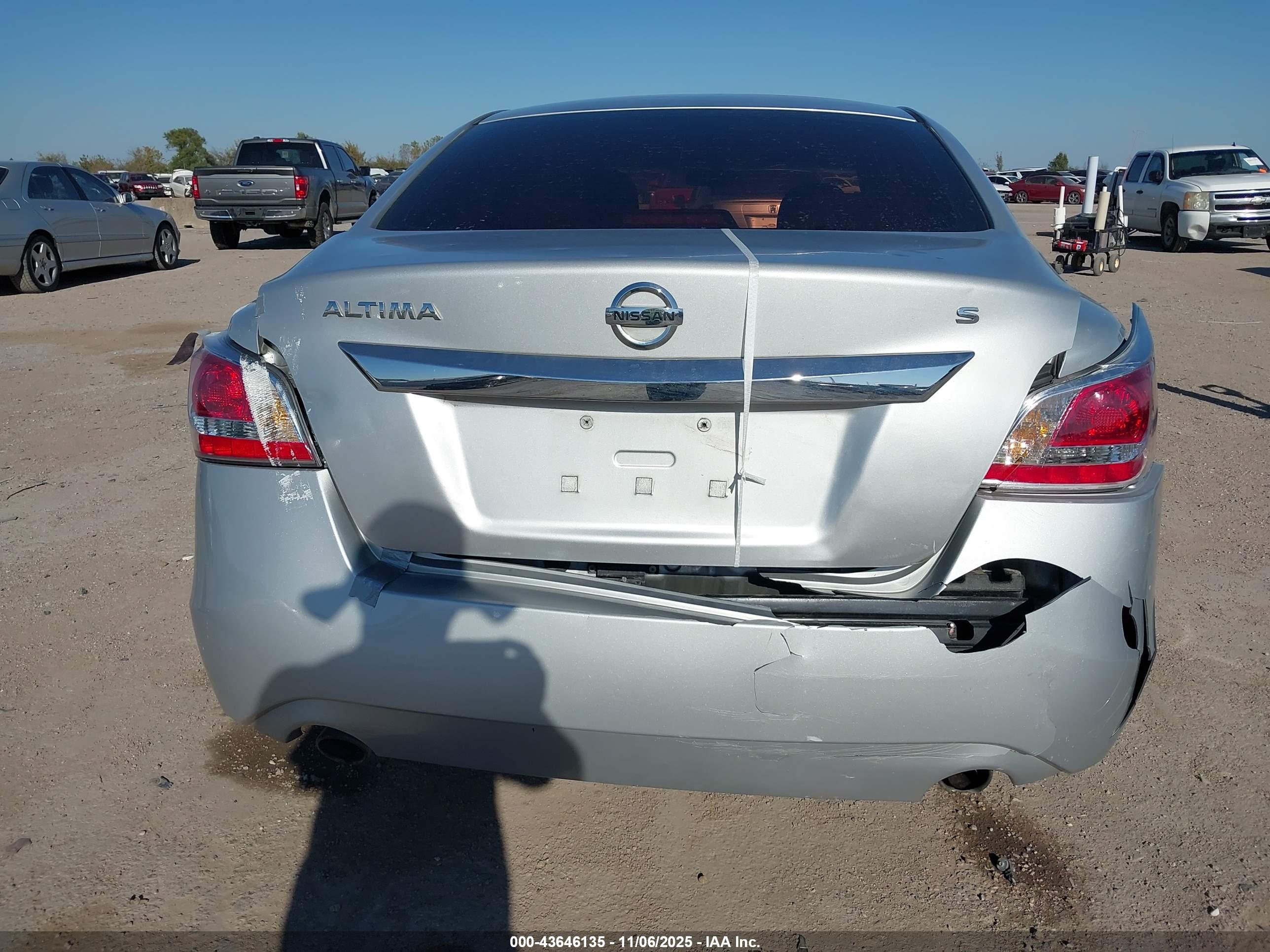 NISSAN ALTIMA image 6