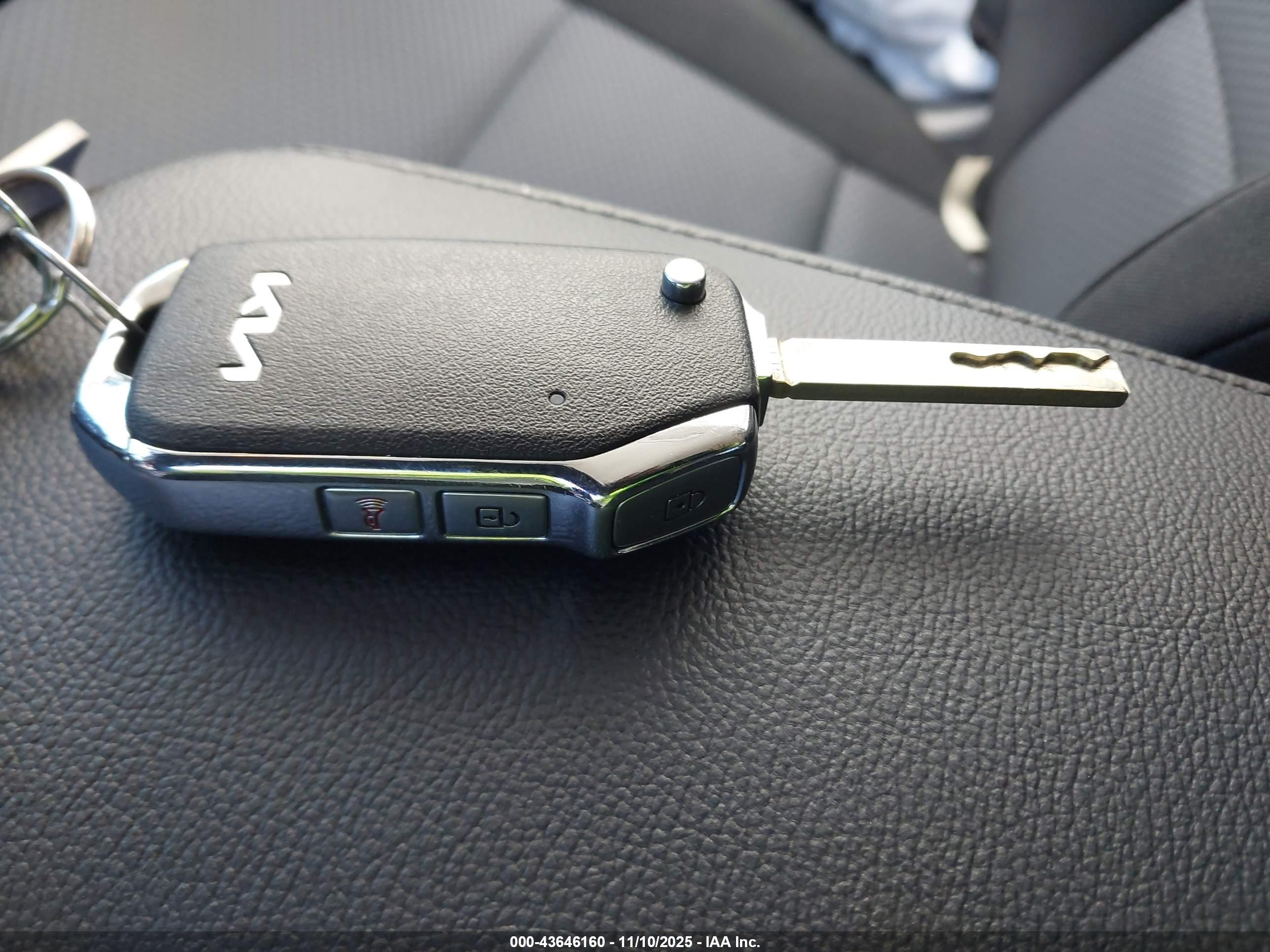 KIA SOUL image 11