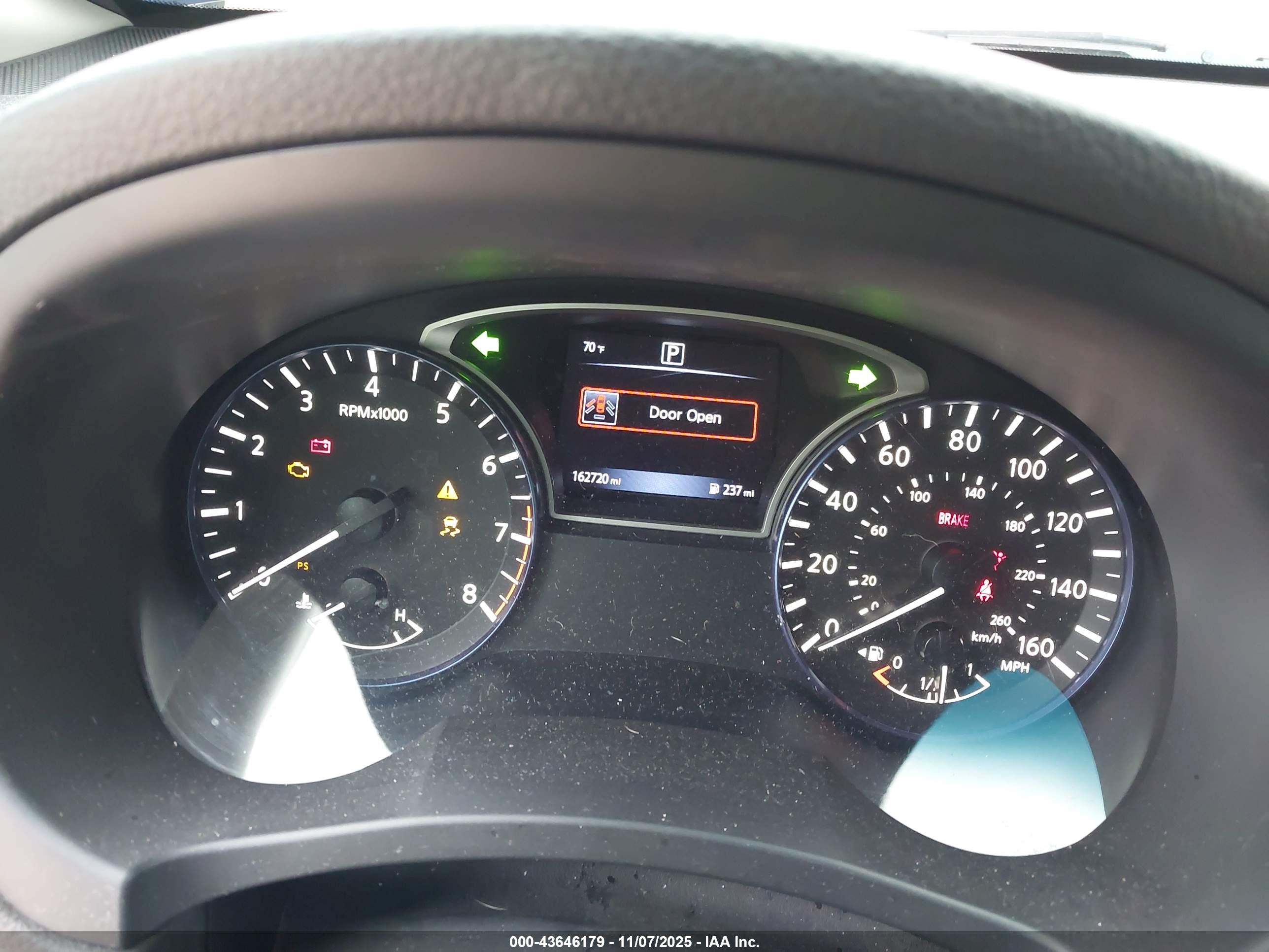 NISSAN ALTIMA image 7