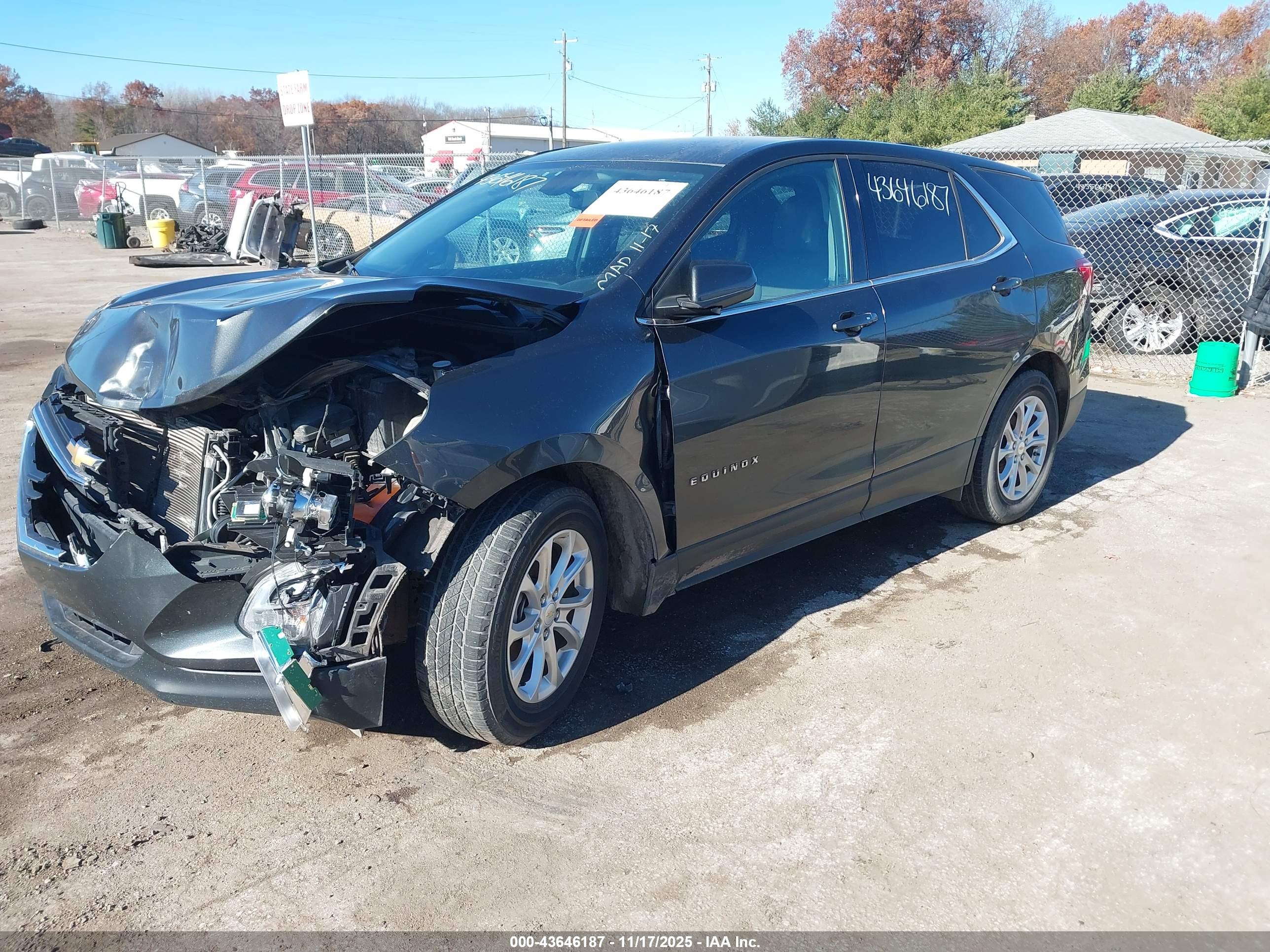 CHEVROLET EQUINOX image 2