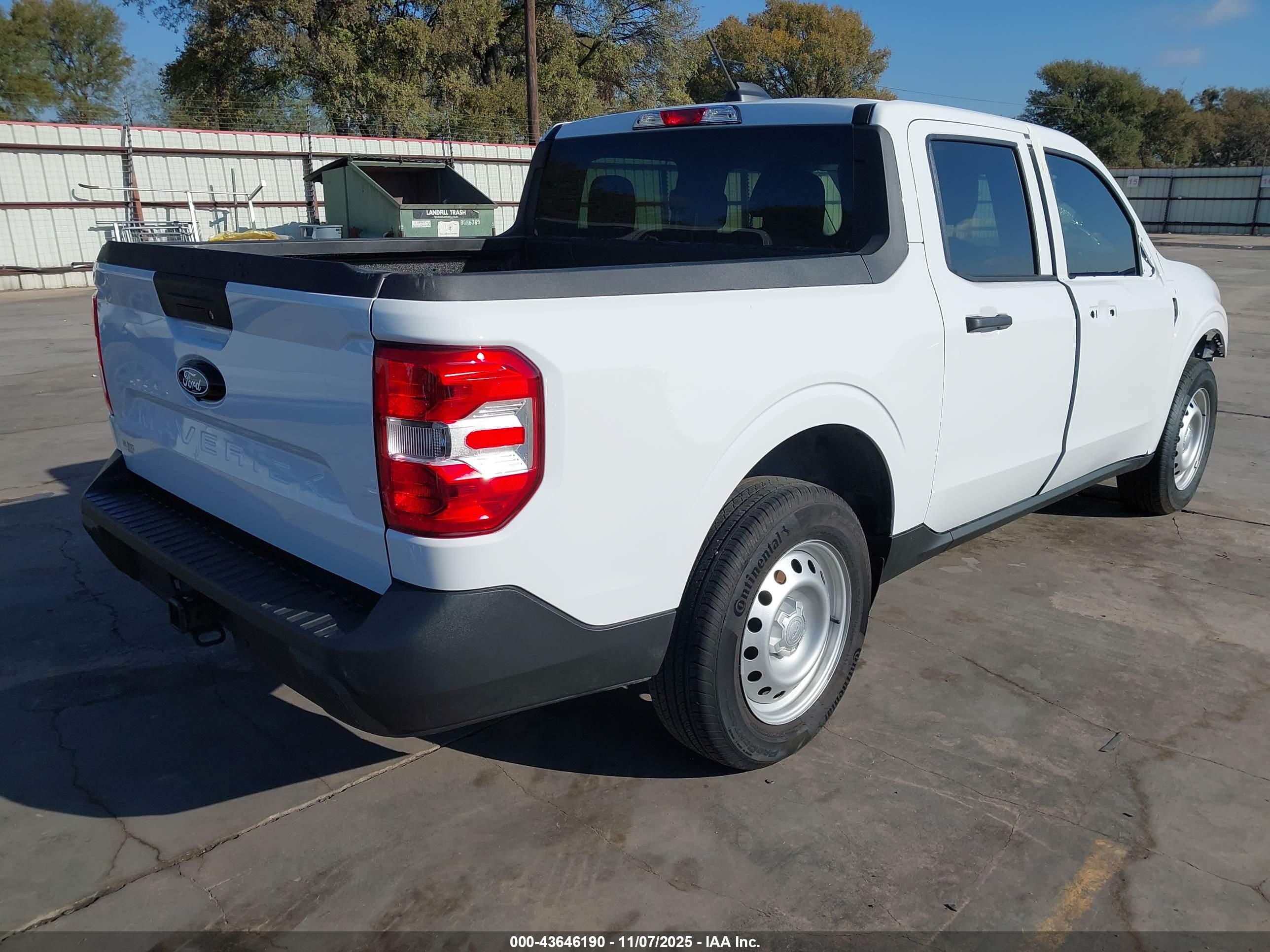 FORD MAVERICK image 4