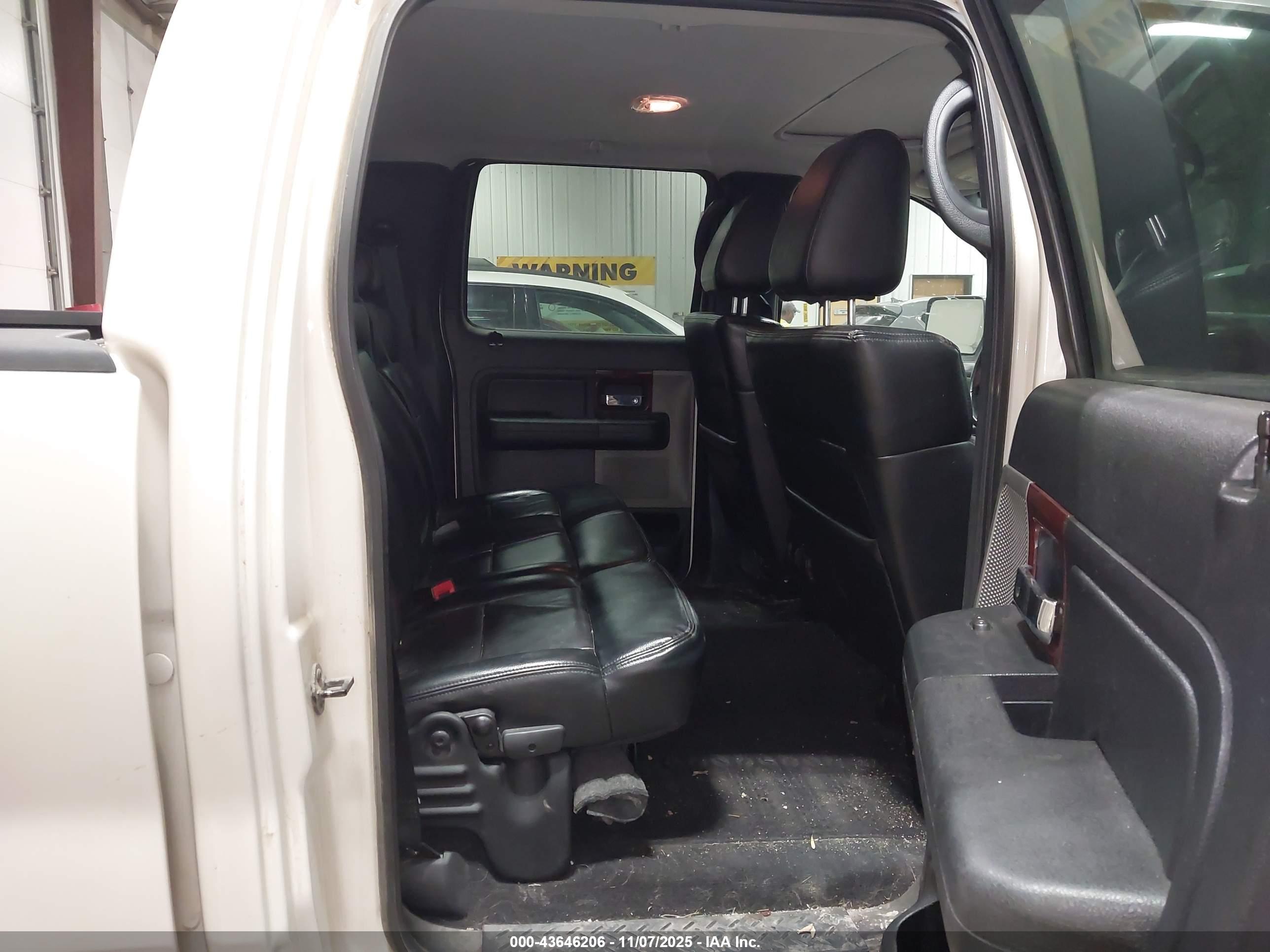 FORD F-150 image 8