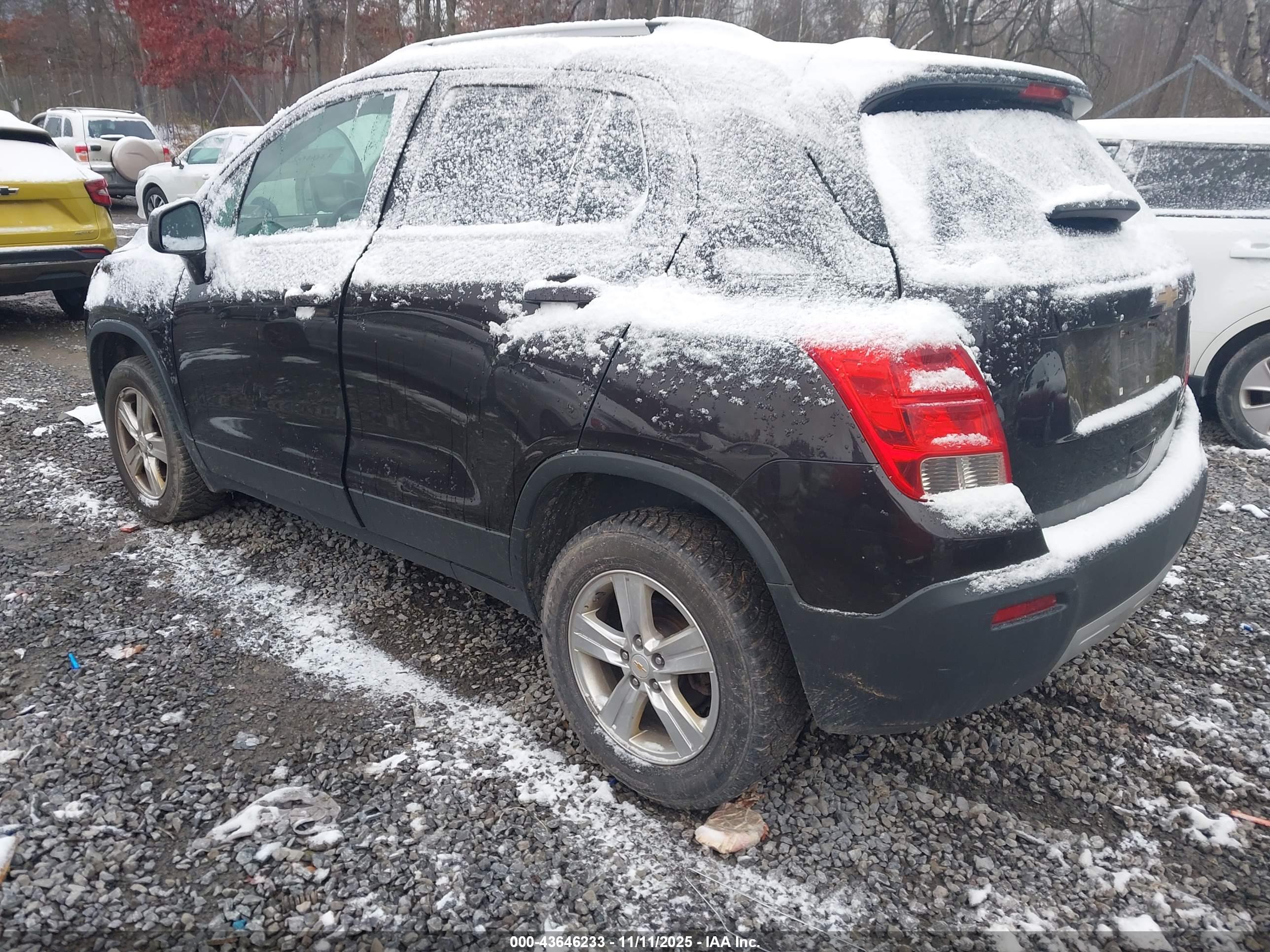 CHEVROLET TRAX image 3
