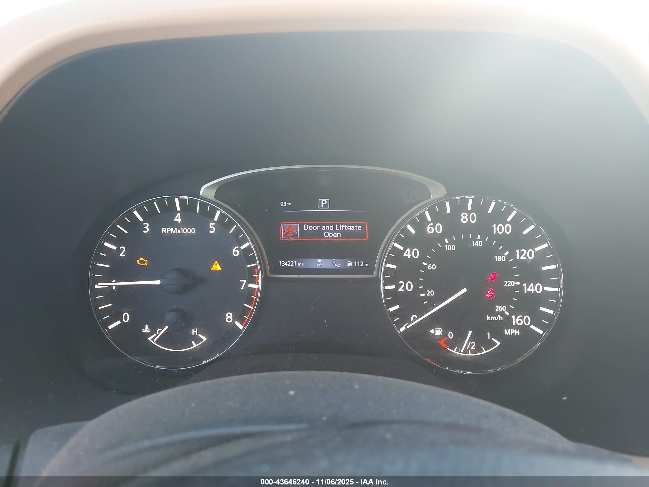 NISSAN PATHFINDER image 7