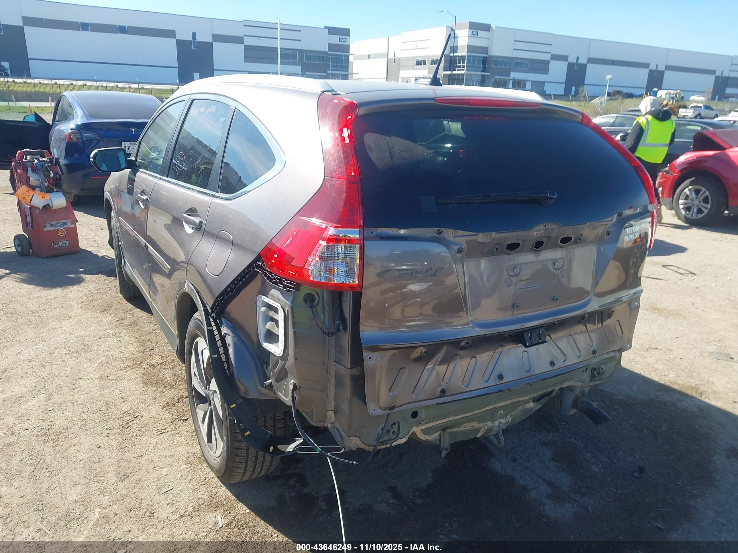 HONDA CR-V image 3