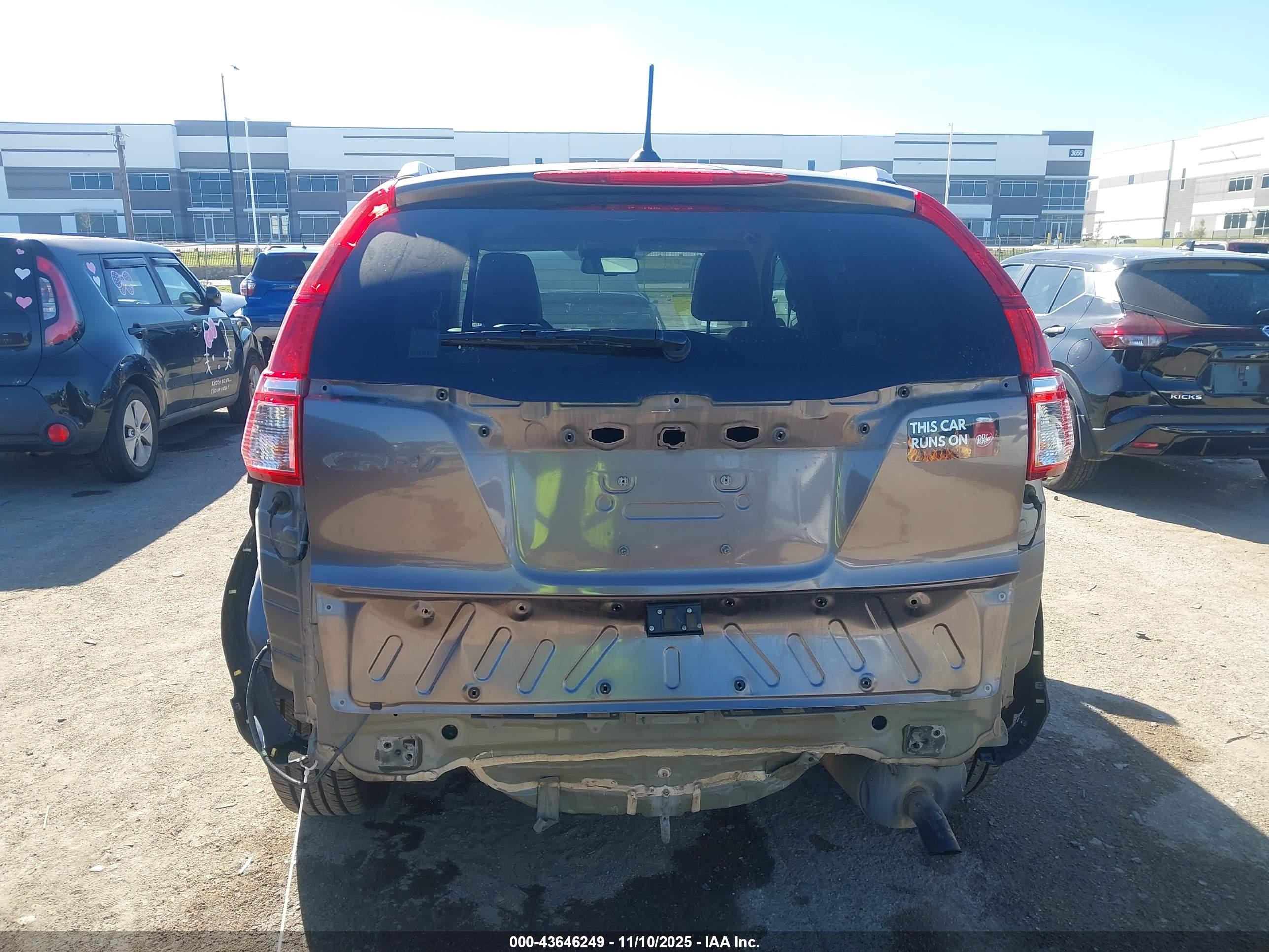 HONDA CR-V image 6