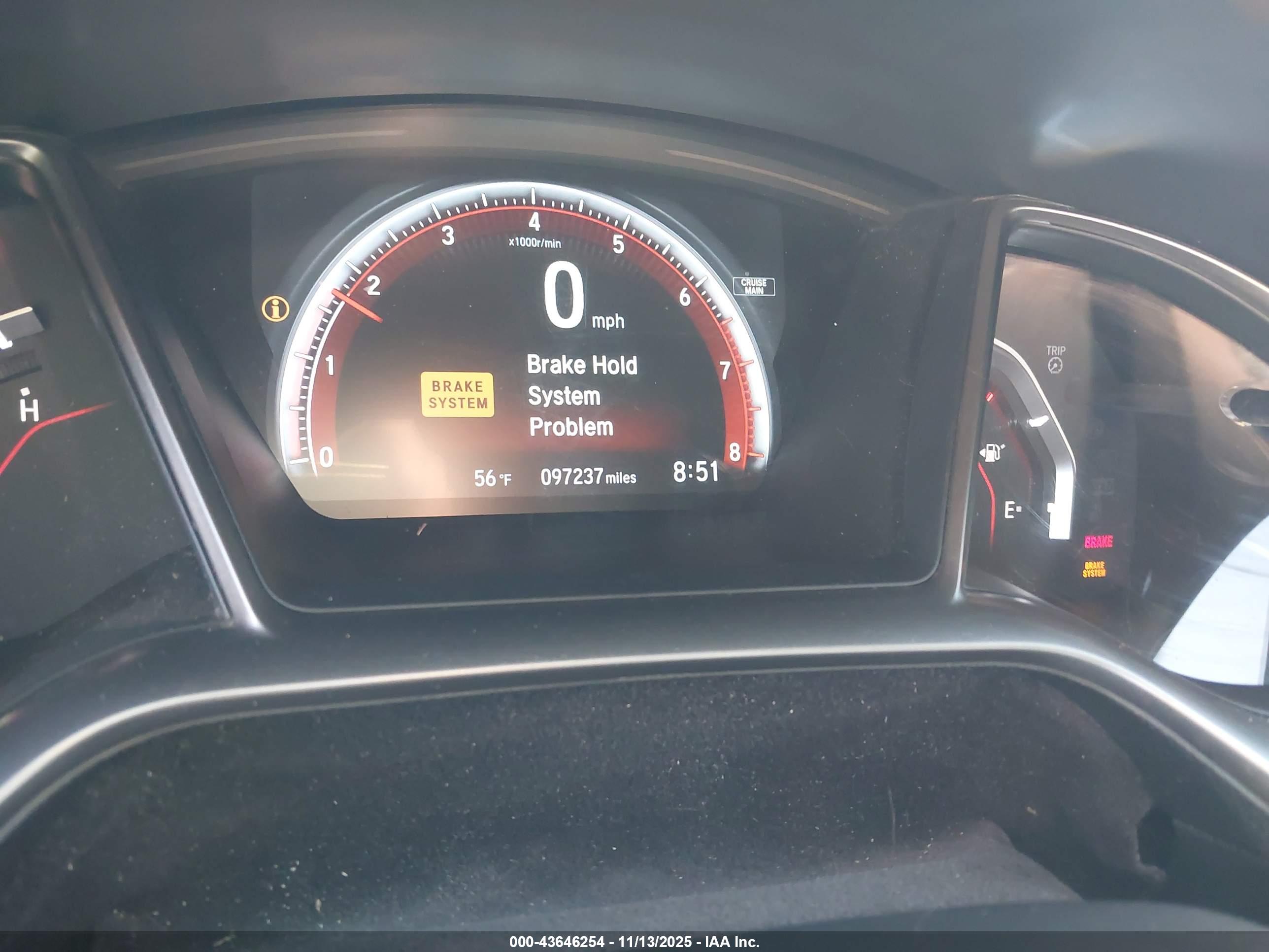 HONDA CIVIC image 7