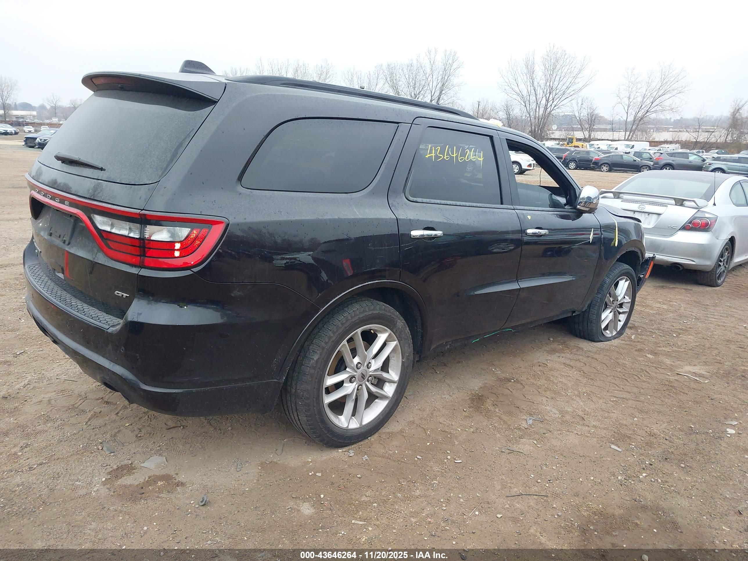 DODGE DURANGO image 4