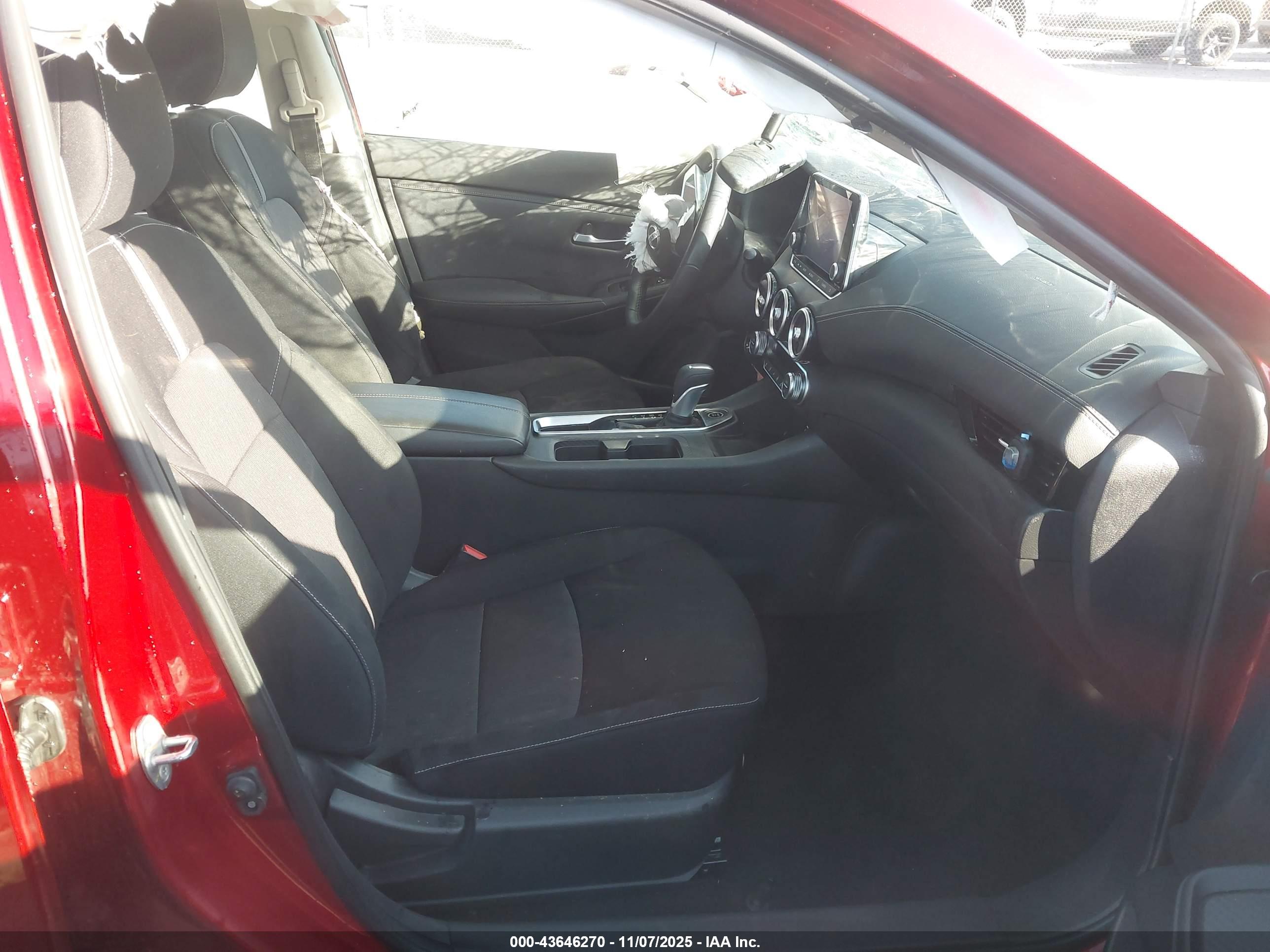 NISSAN SENTRA image 5