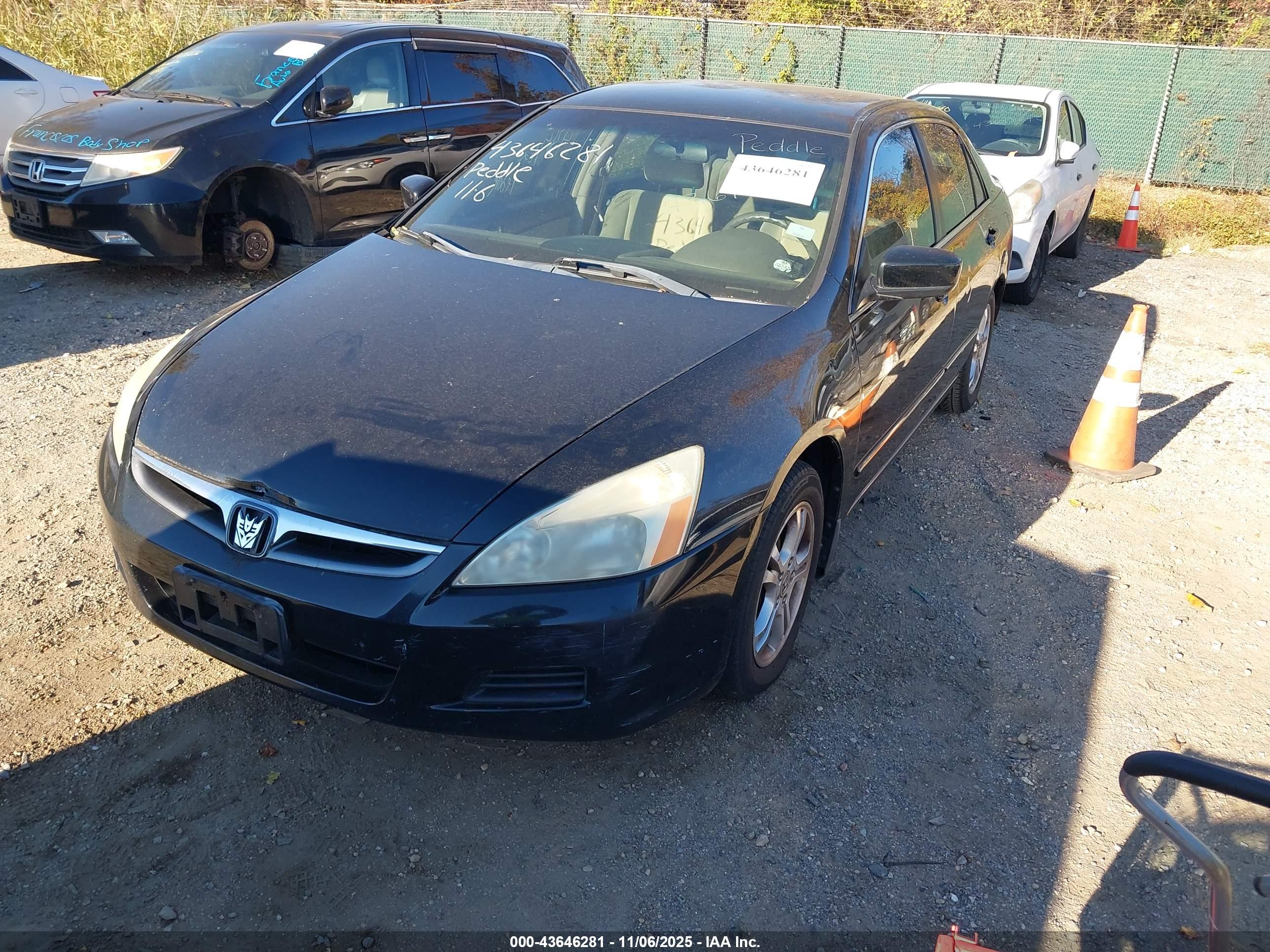 HONDA ACCORD image 2