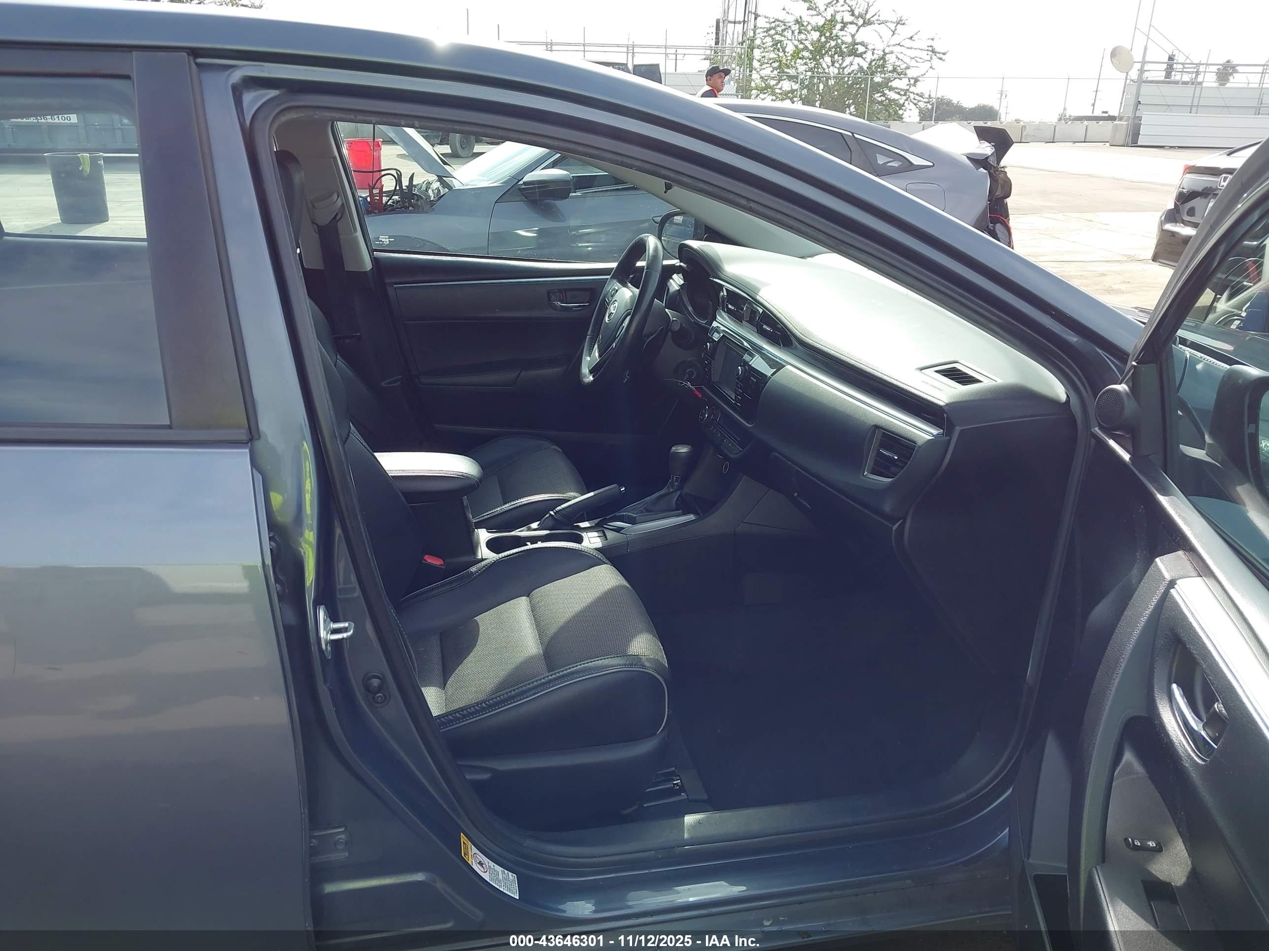 TOYOTA COROLLA image 5