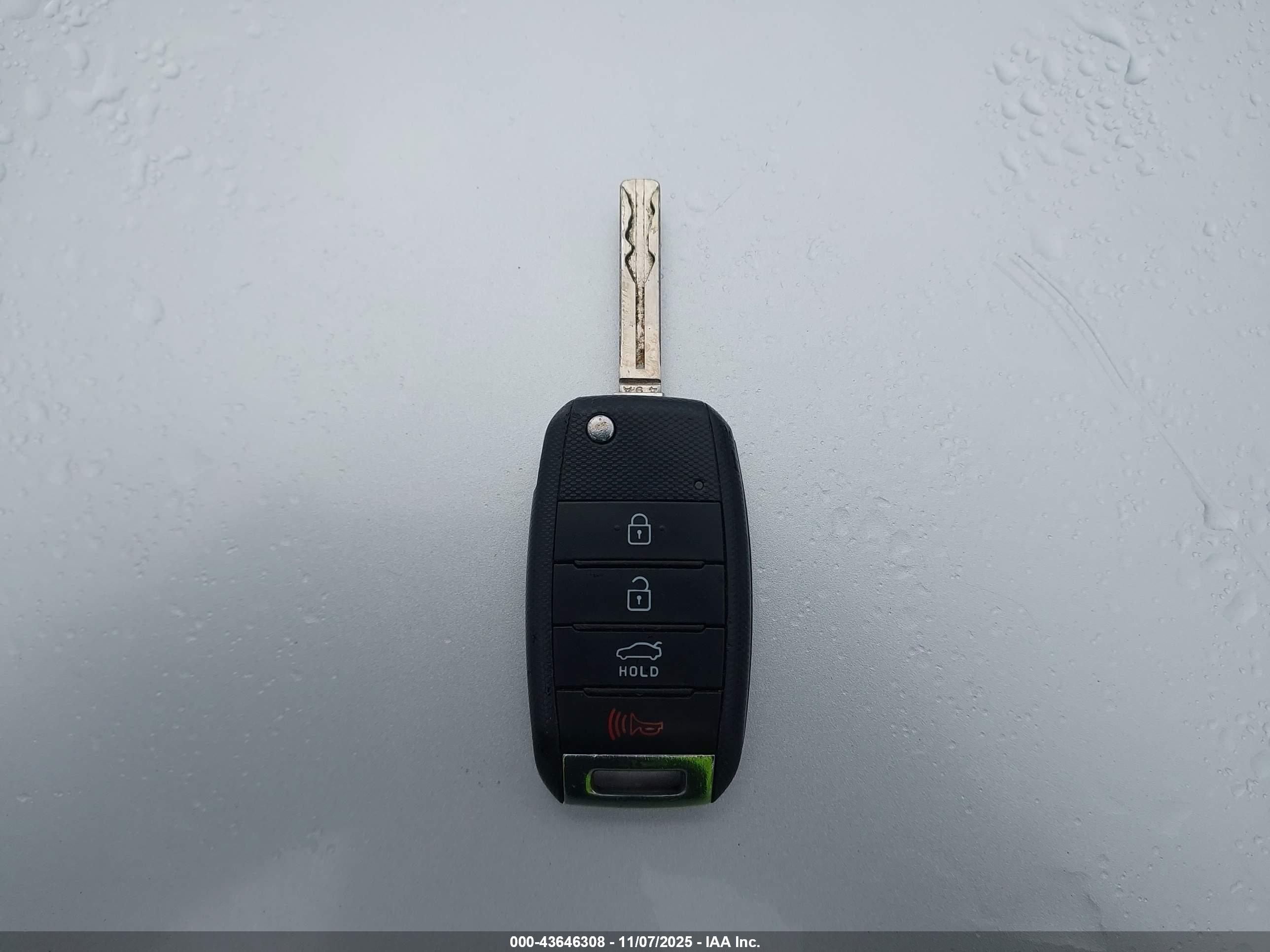 KIA RIO image 11