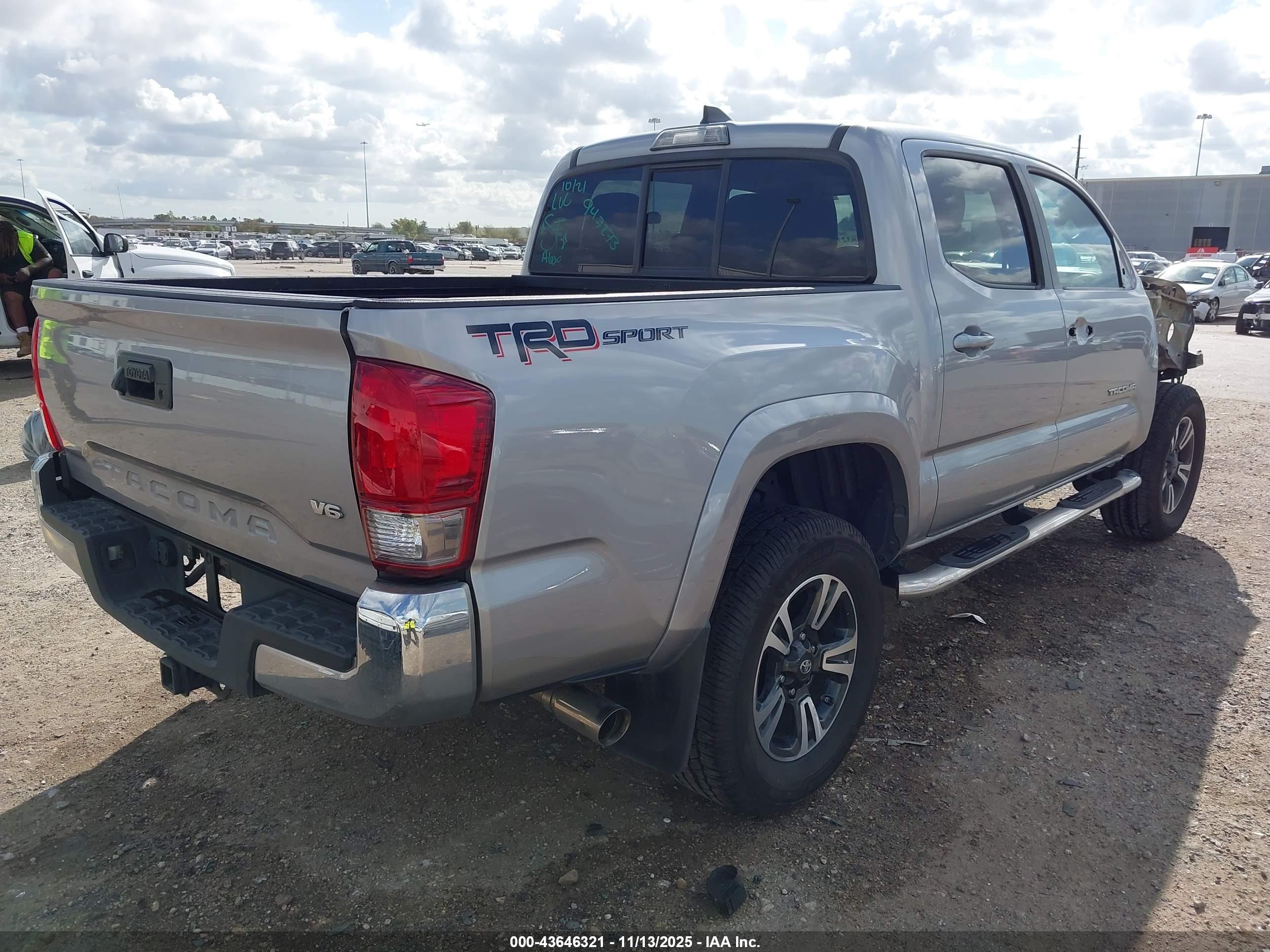 TOYOTA TACOMA image 4