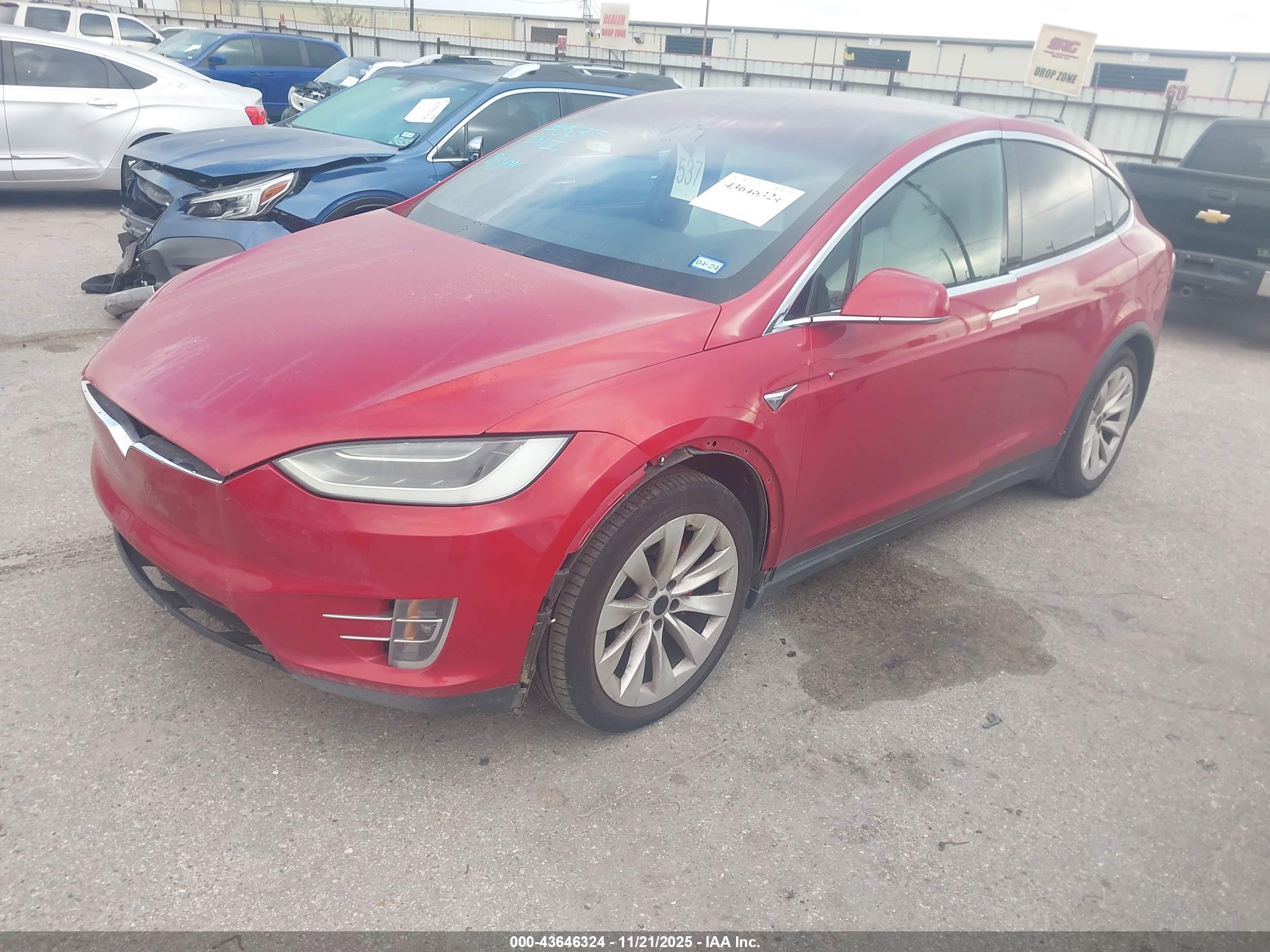 TESLA MODEL image 2