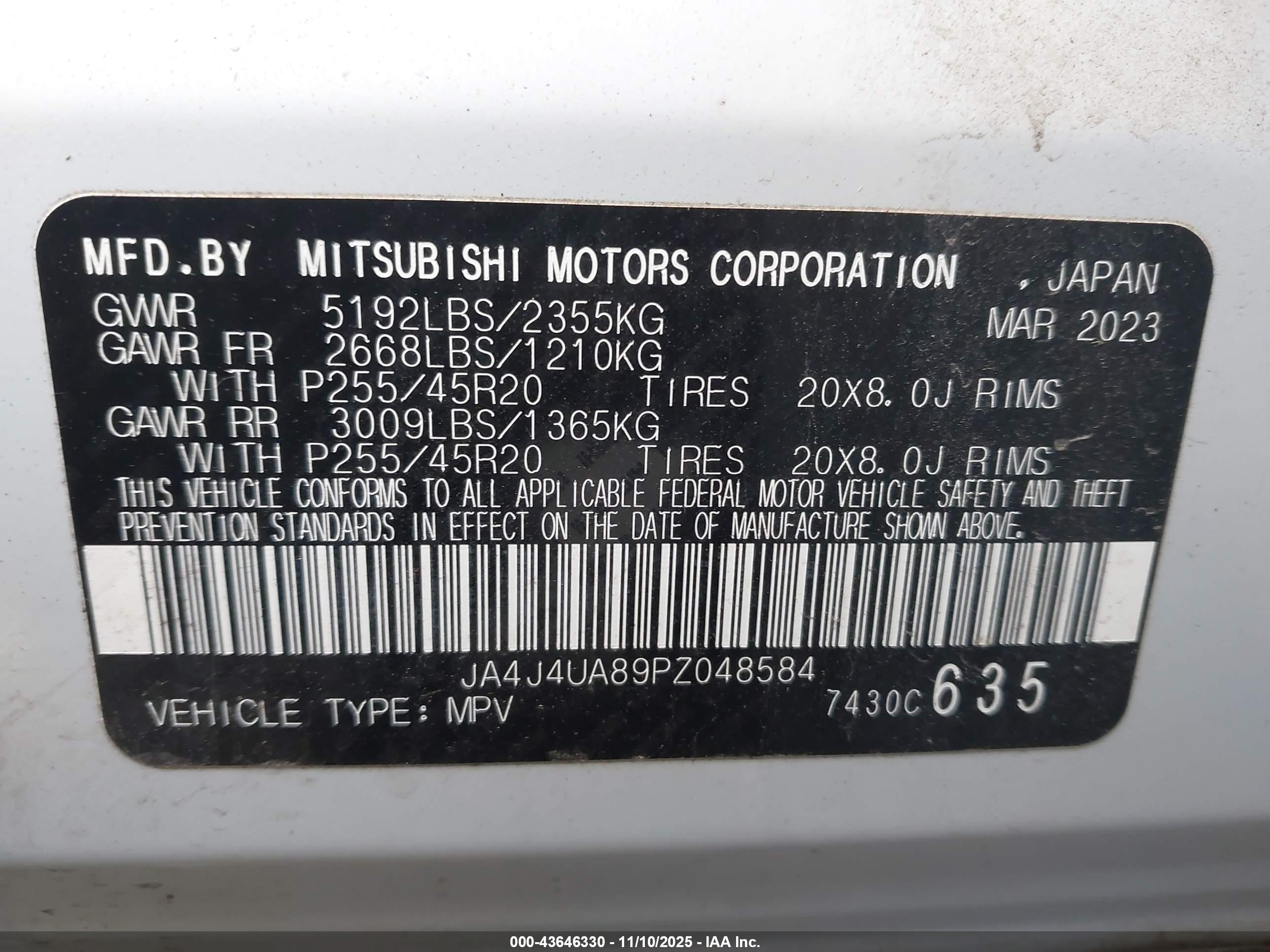 MITSUBISHI OUTLANDER image 9