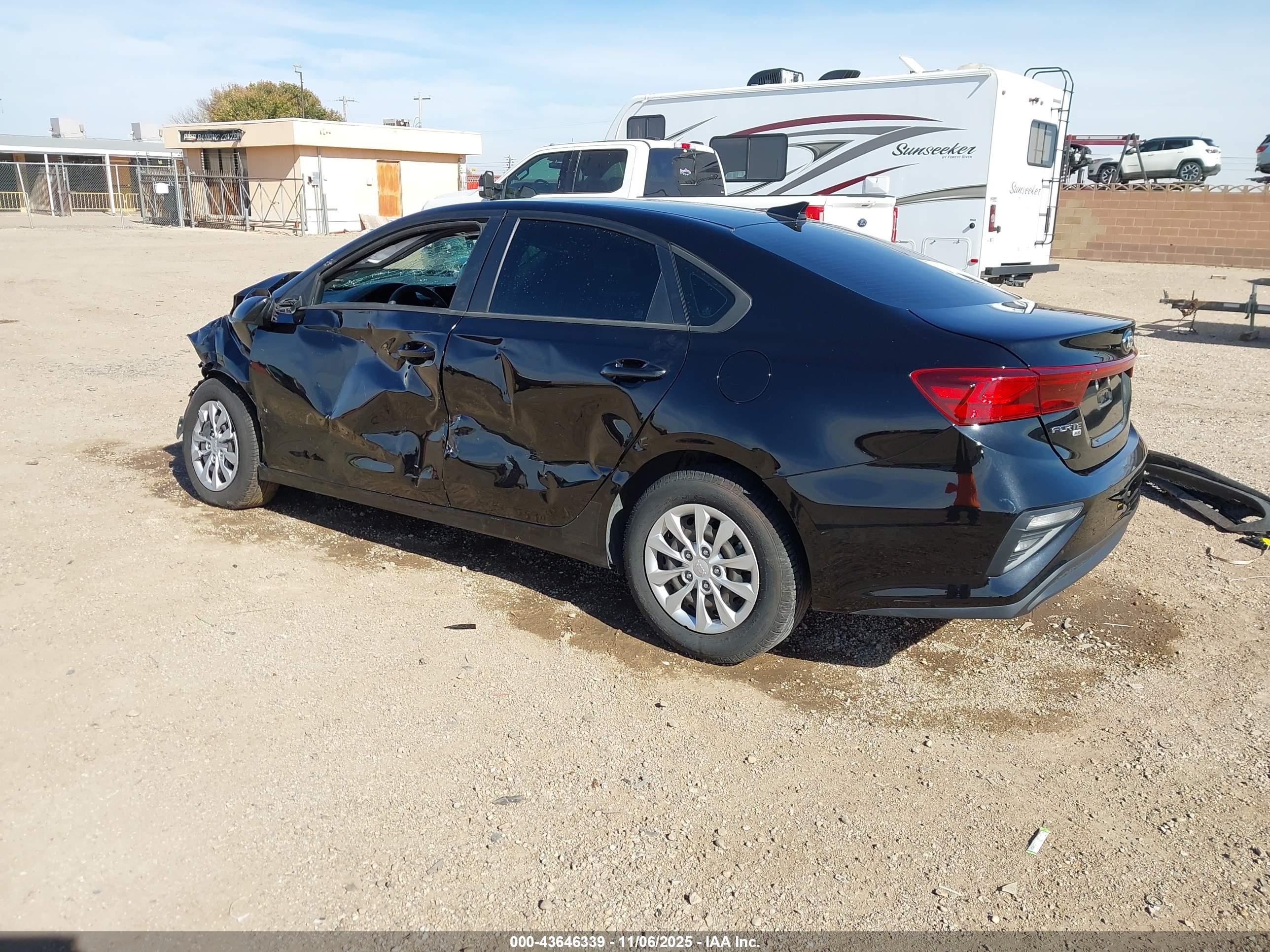 KIA FORTE image 3