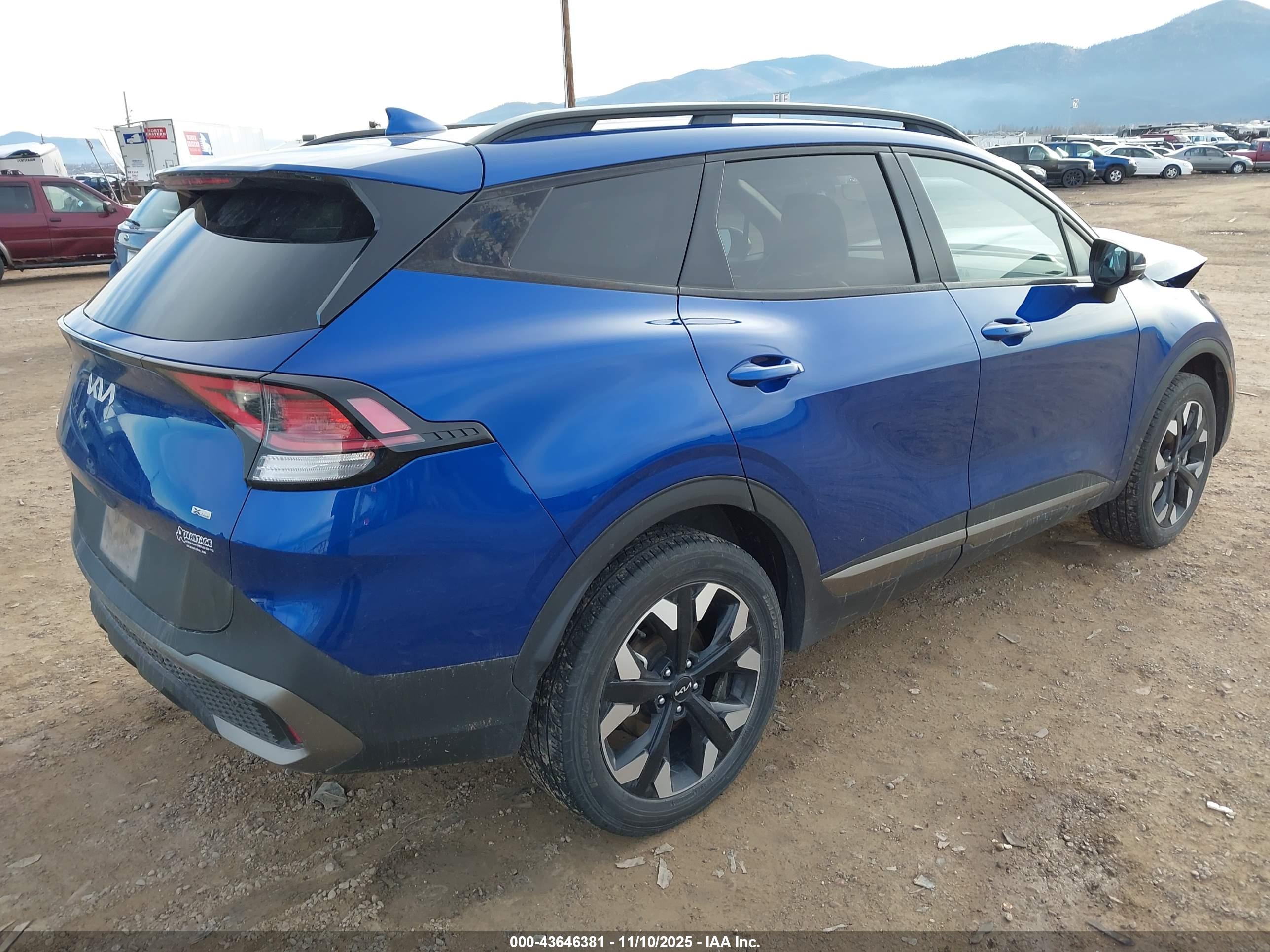 KIA SPORTAGE image 4