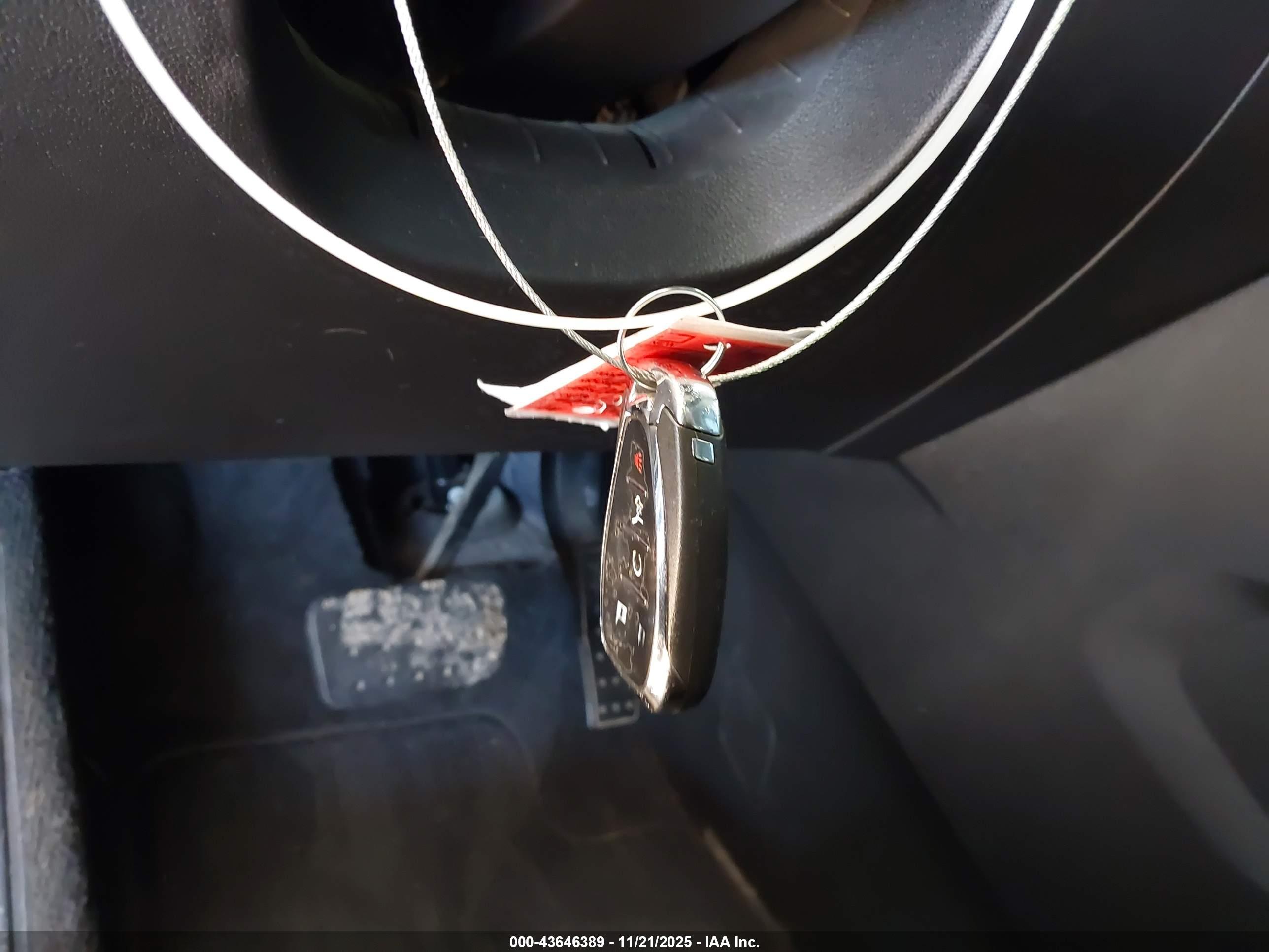 CHEVROLET TRAVERSE image 11