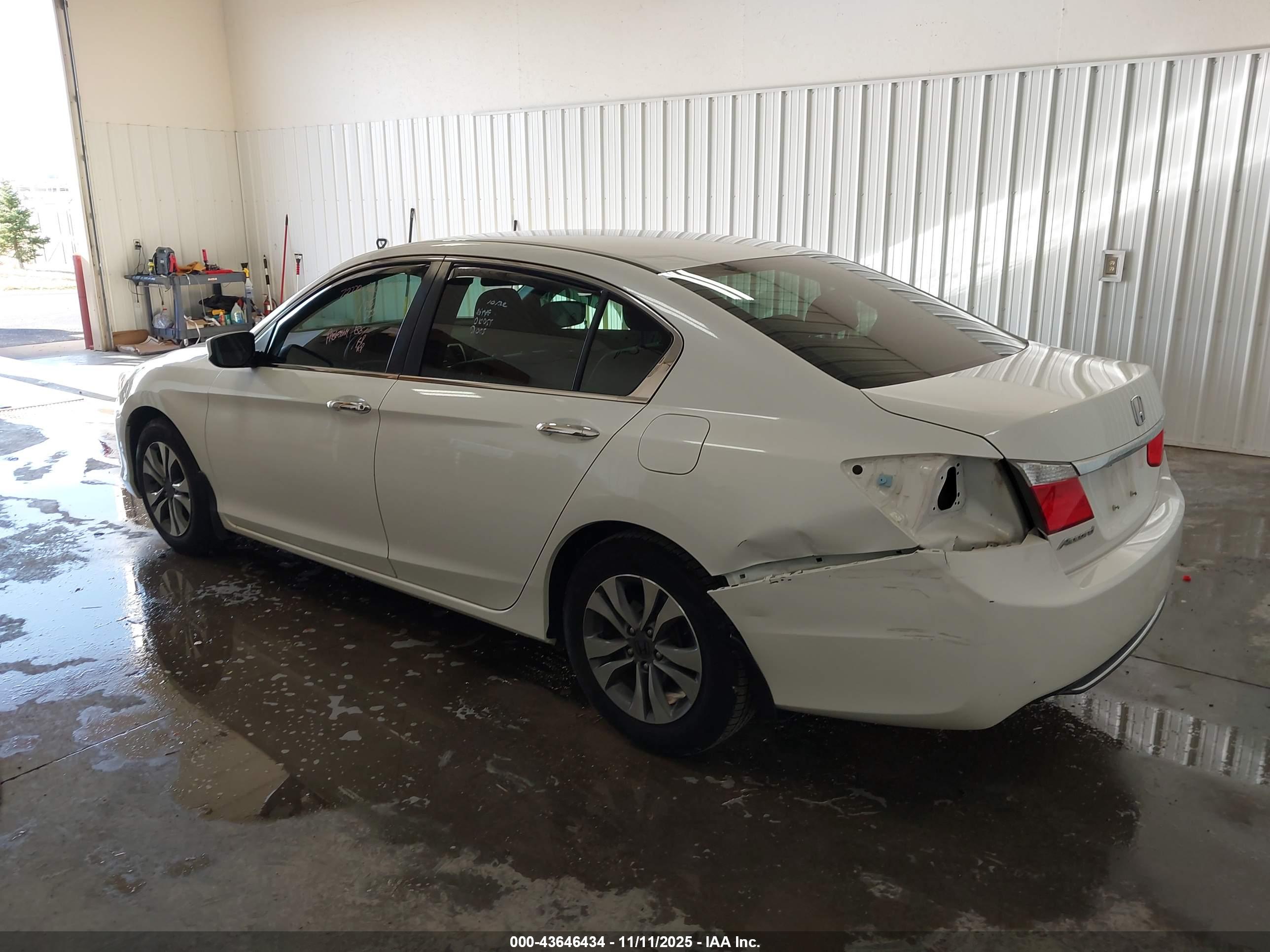 HONDA ACCORD image 3