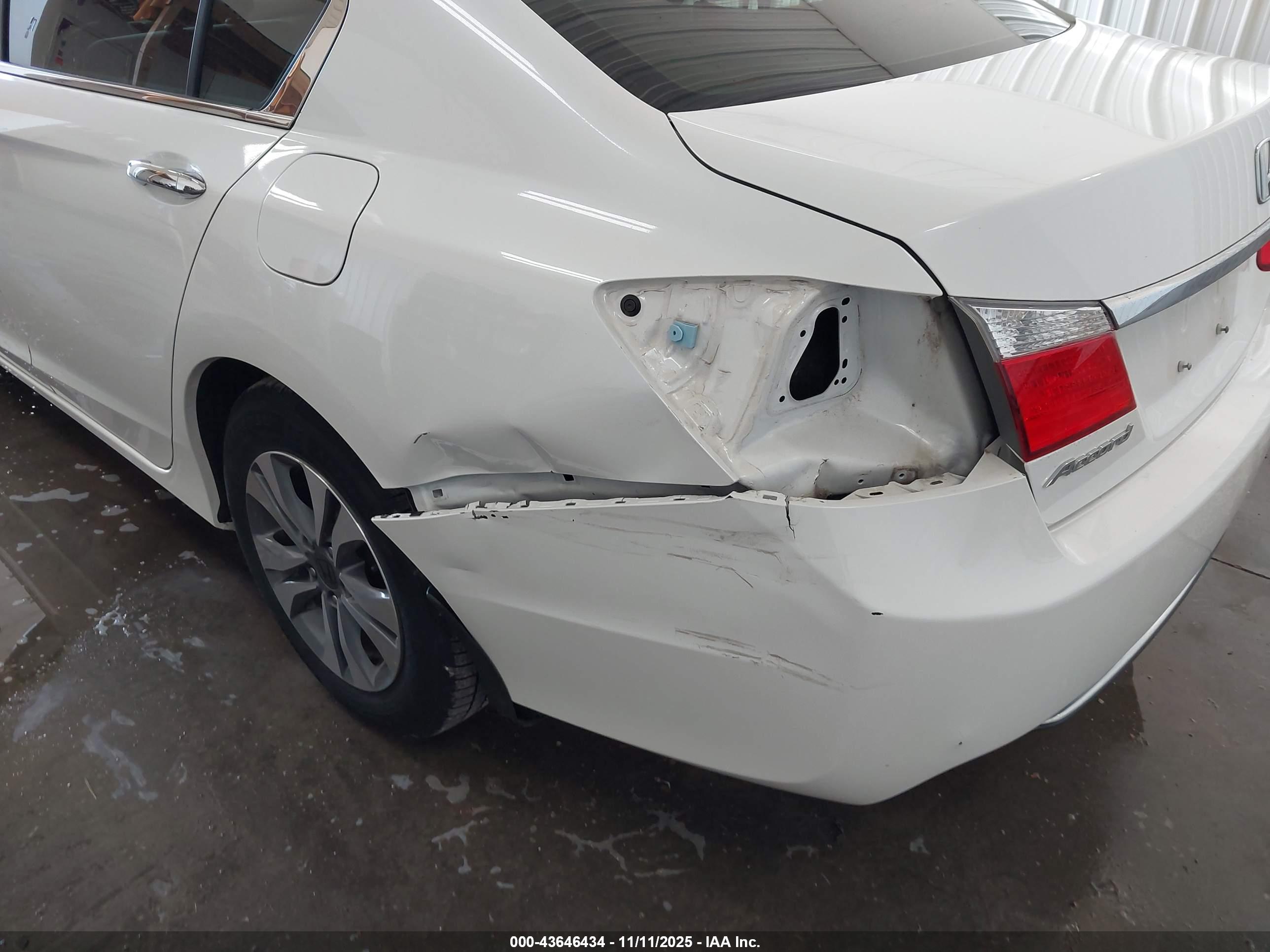 HONDA ACCORD image 6