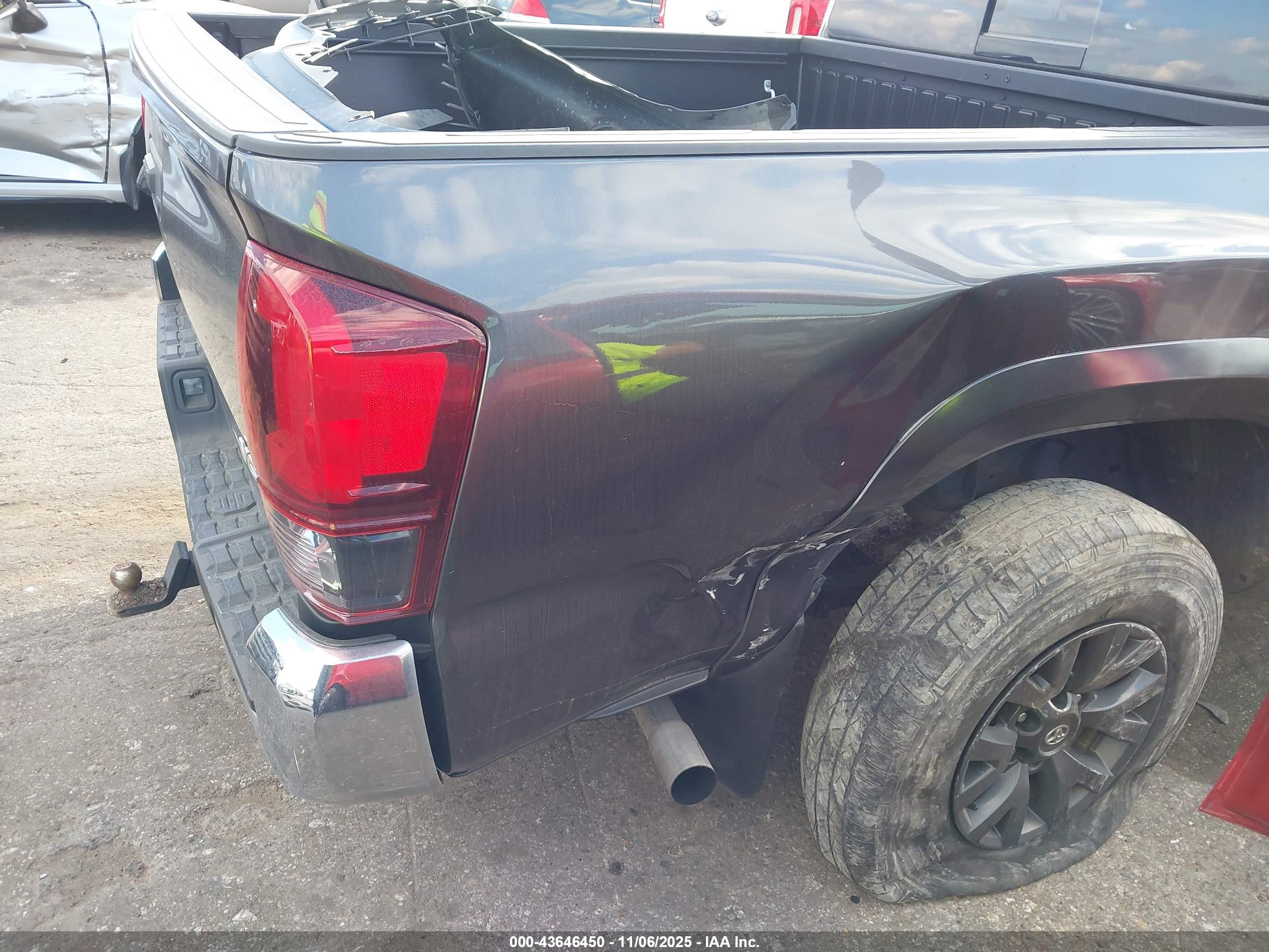 TOYOTA TACOMA image 6