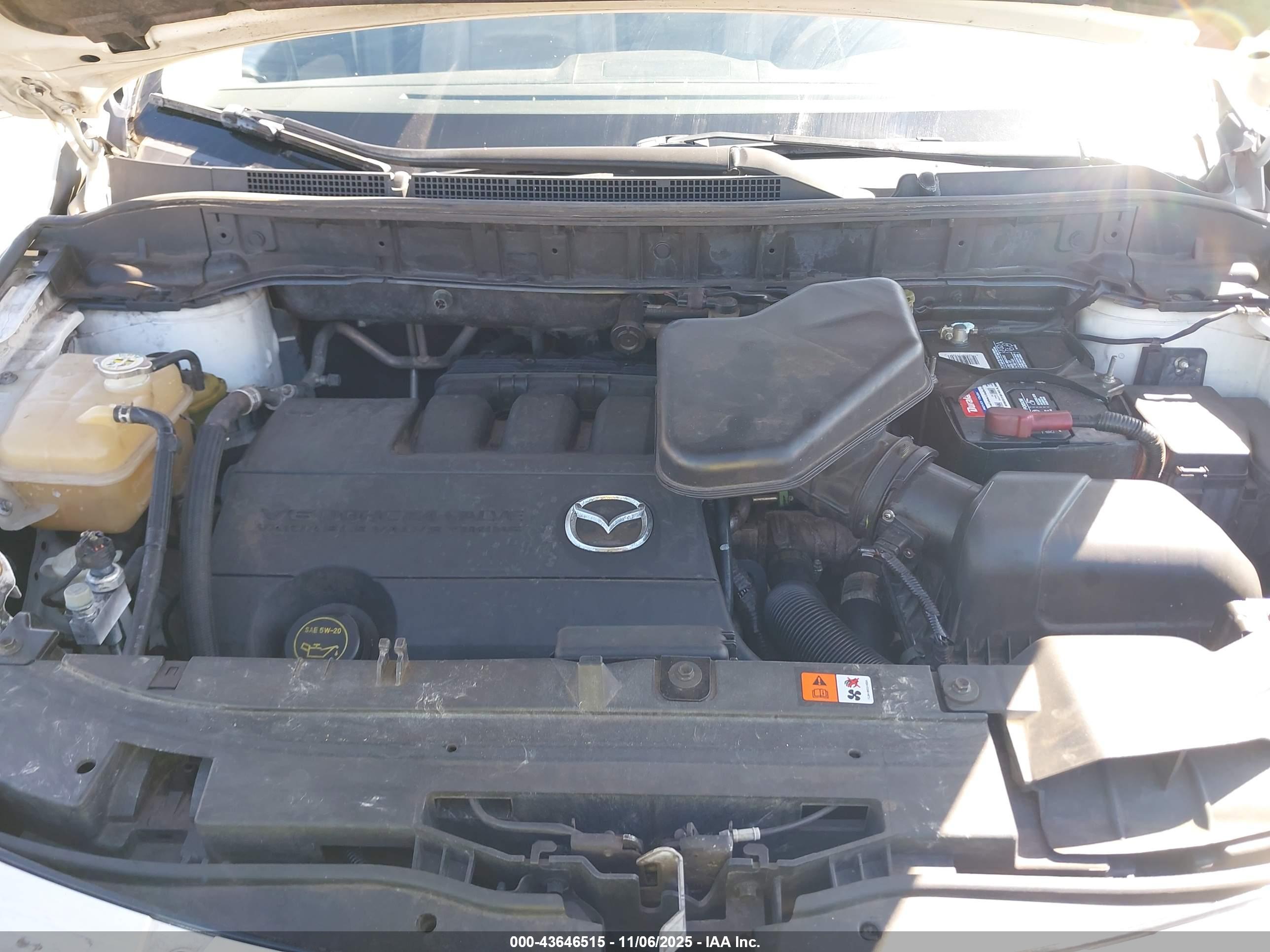 MAZDA CX-9 image 10