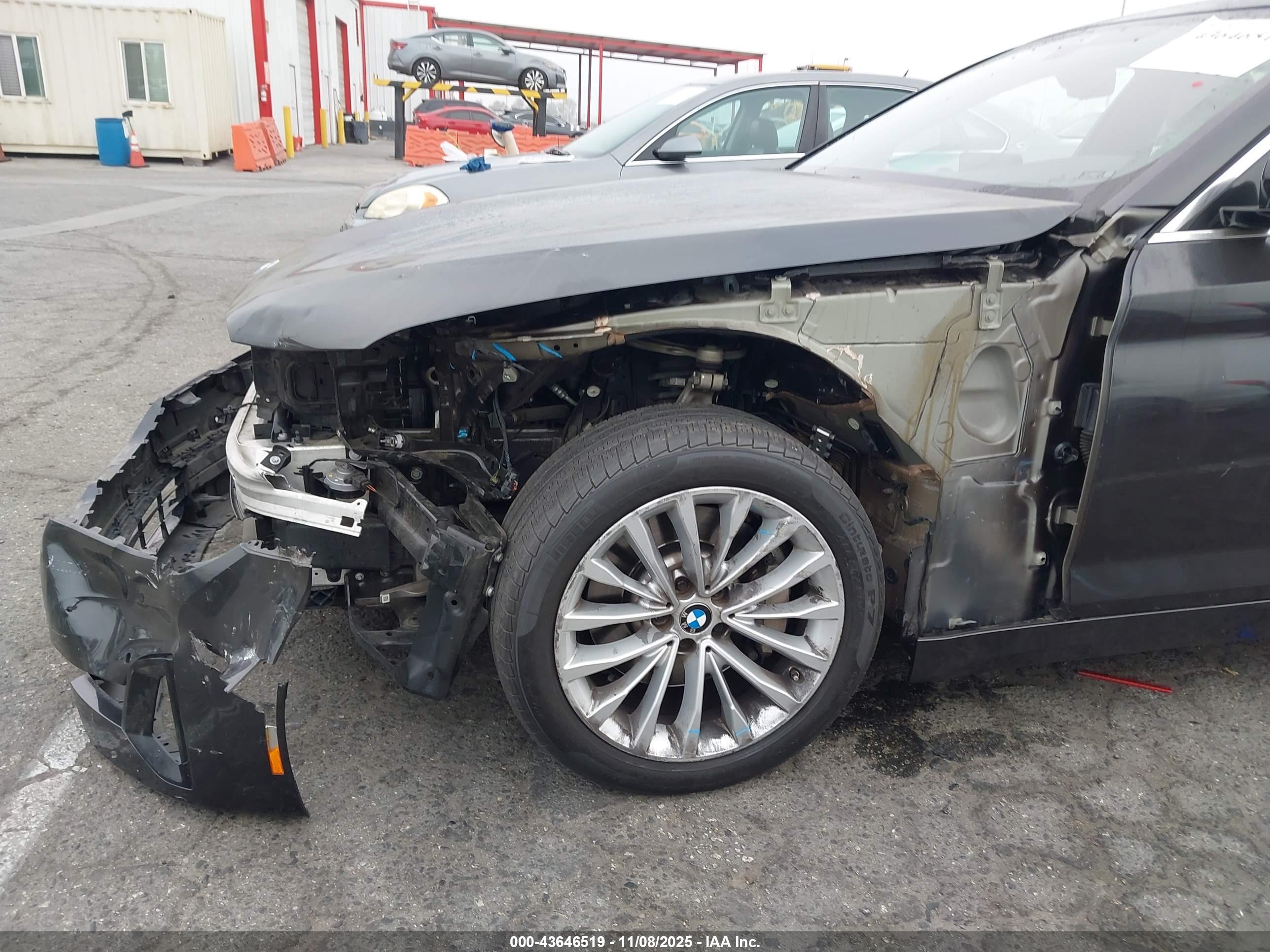 BMW 530 image 6