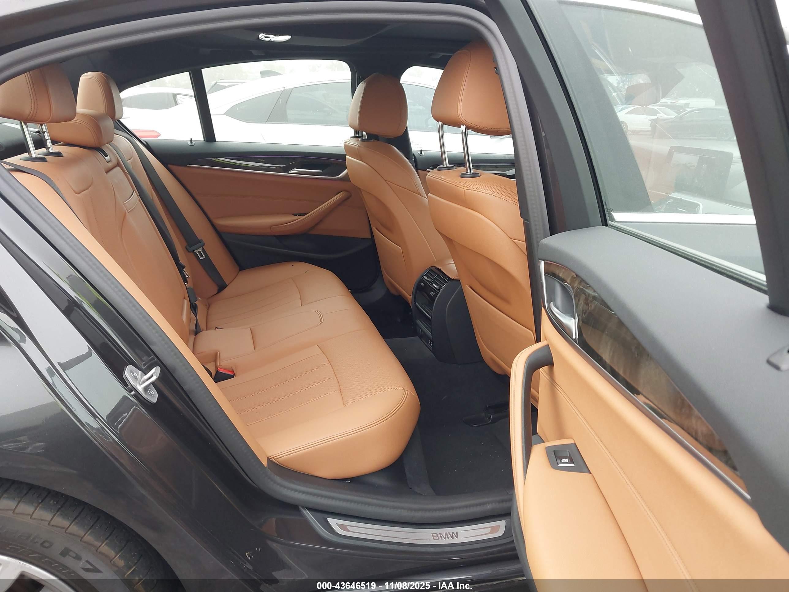 BMW 530 image 8