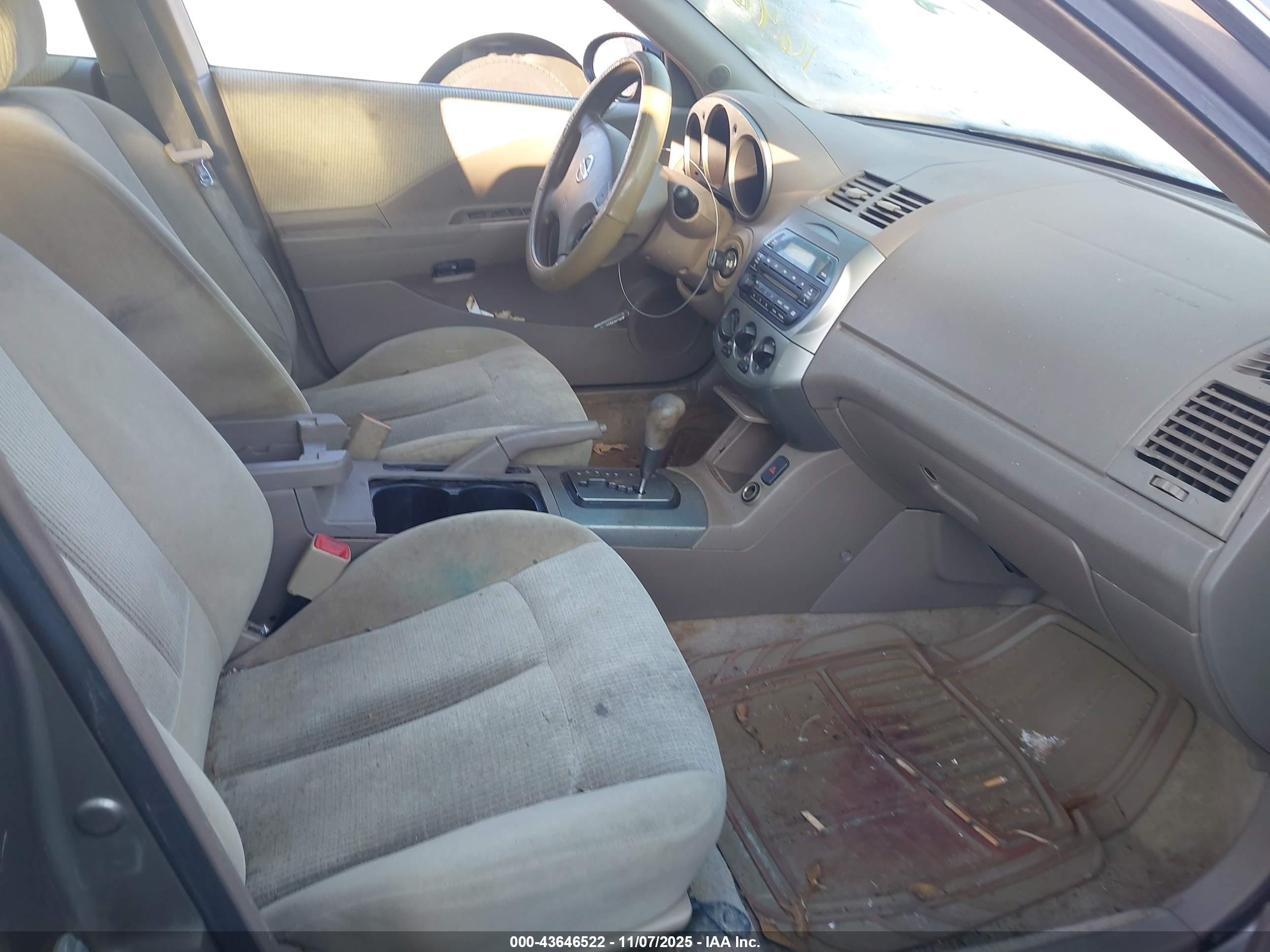 NISSAN ALTIMA image 5
