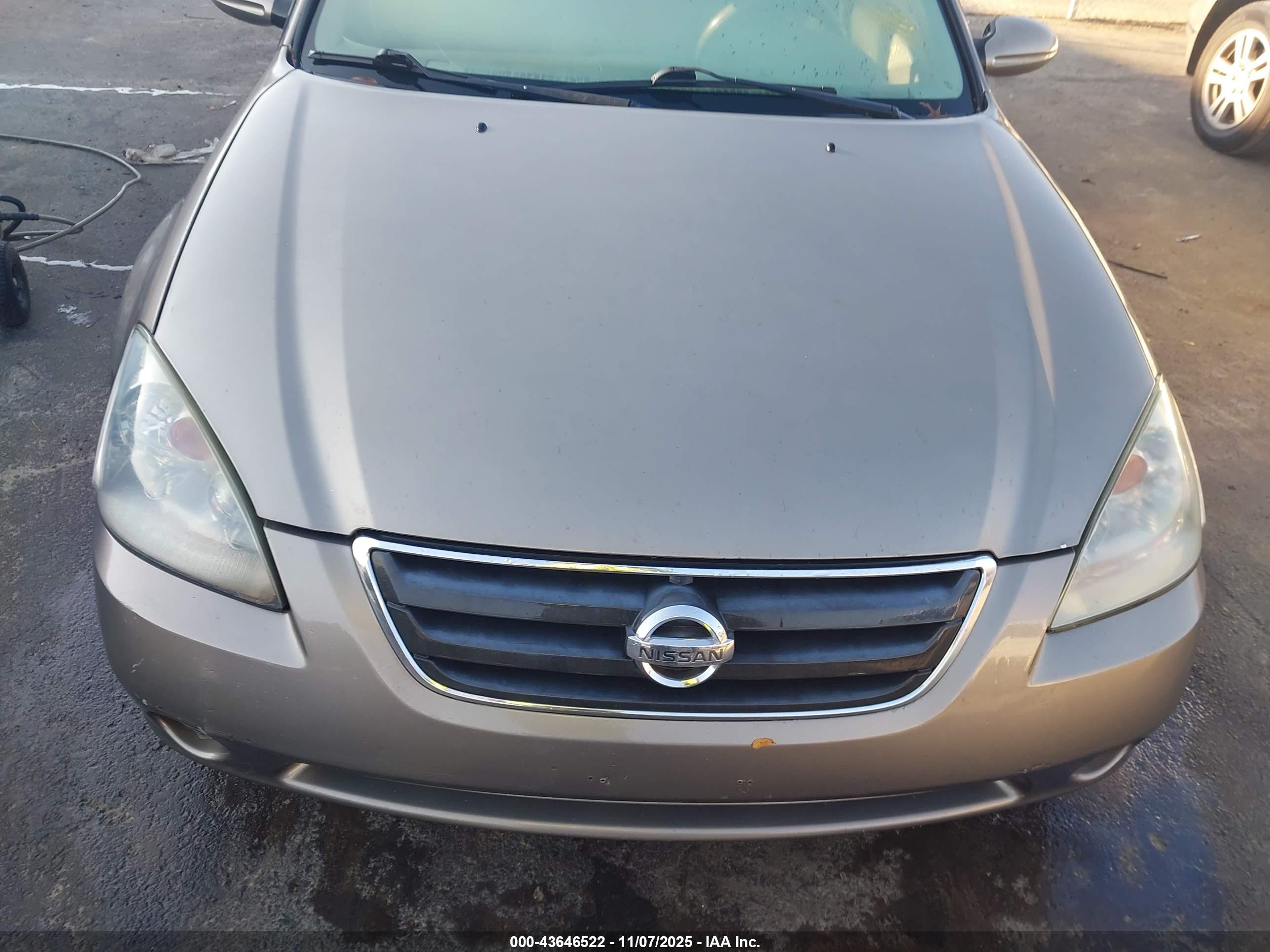 NISSAN ALTIMA image 6