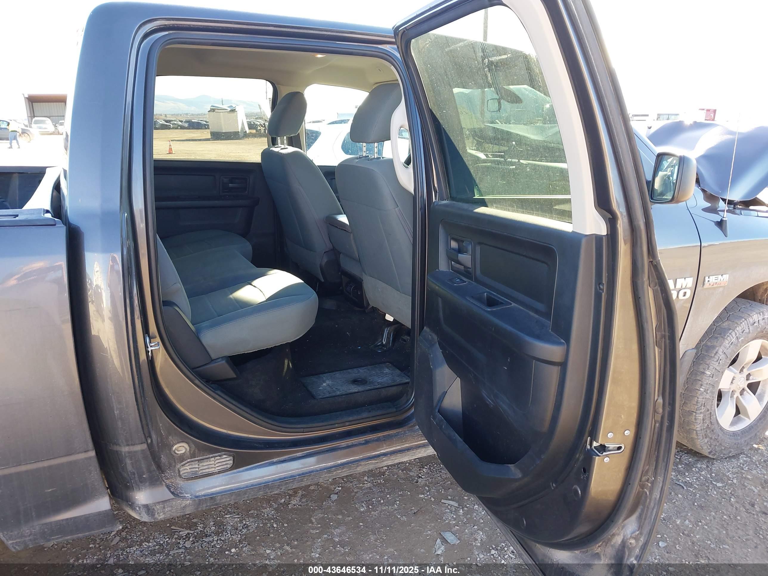 RAM 1500 image 8