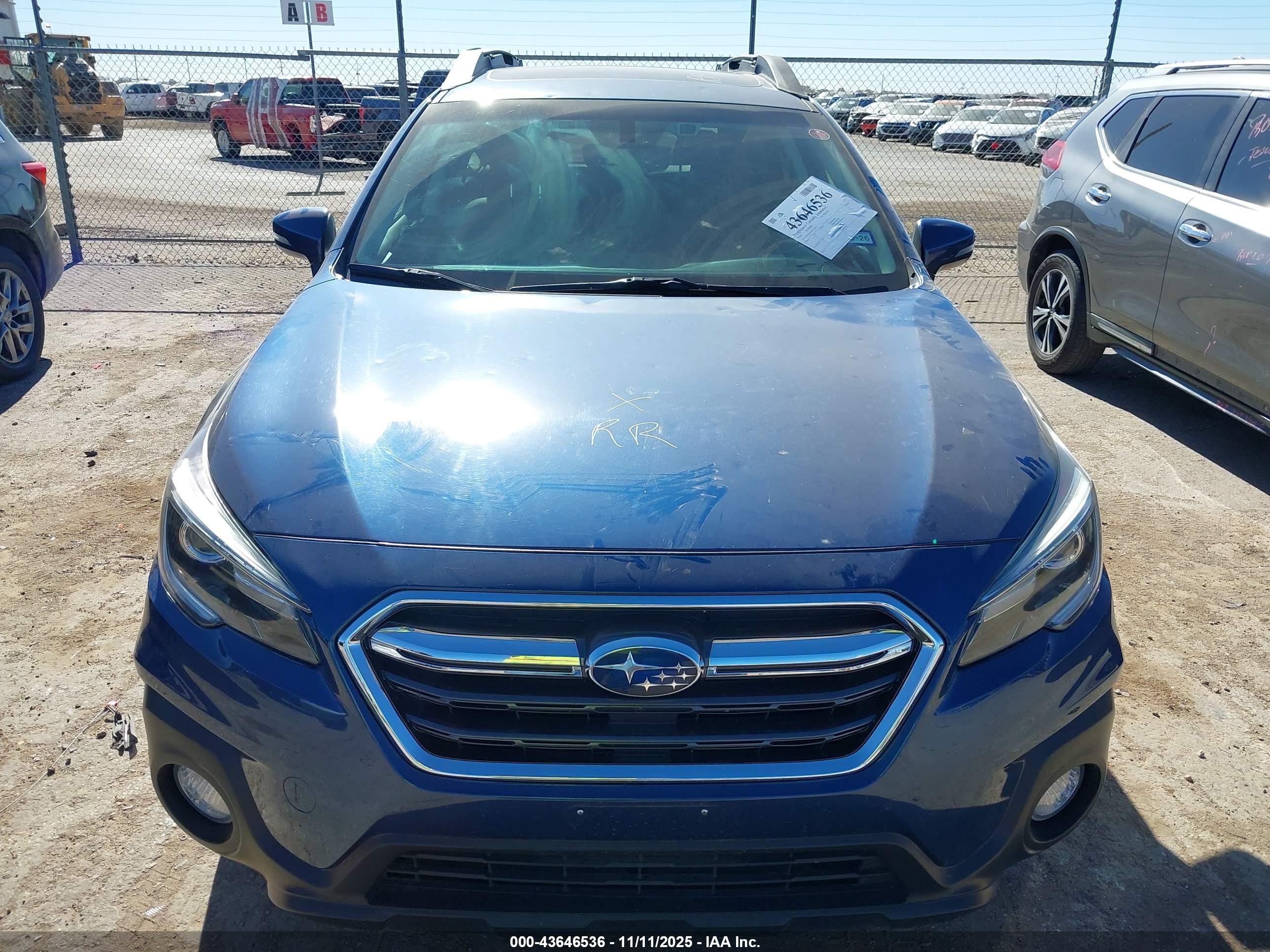 SUBARU OUTBACK image 6