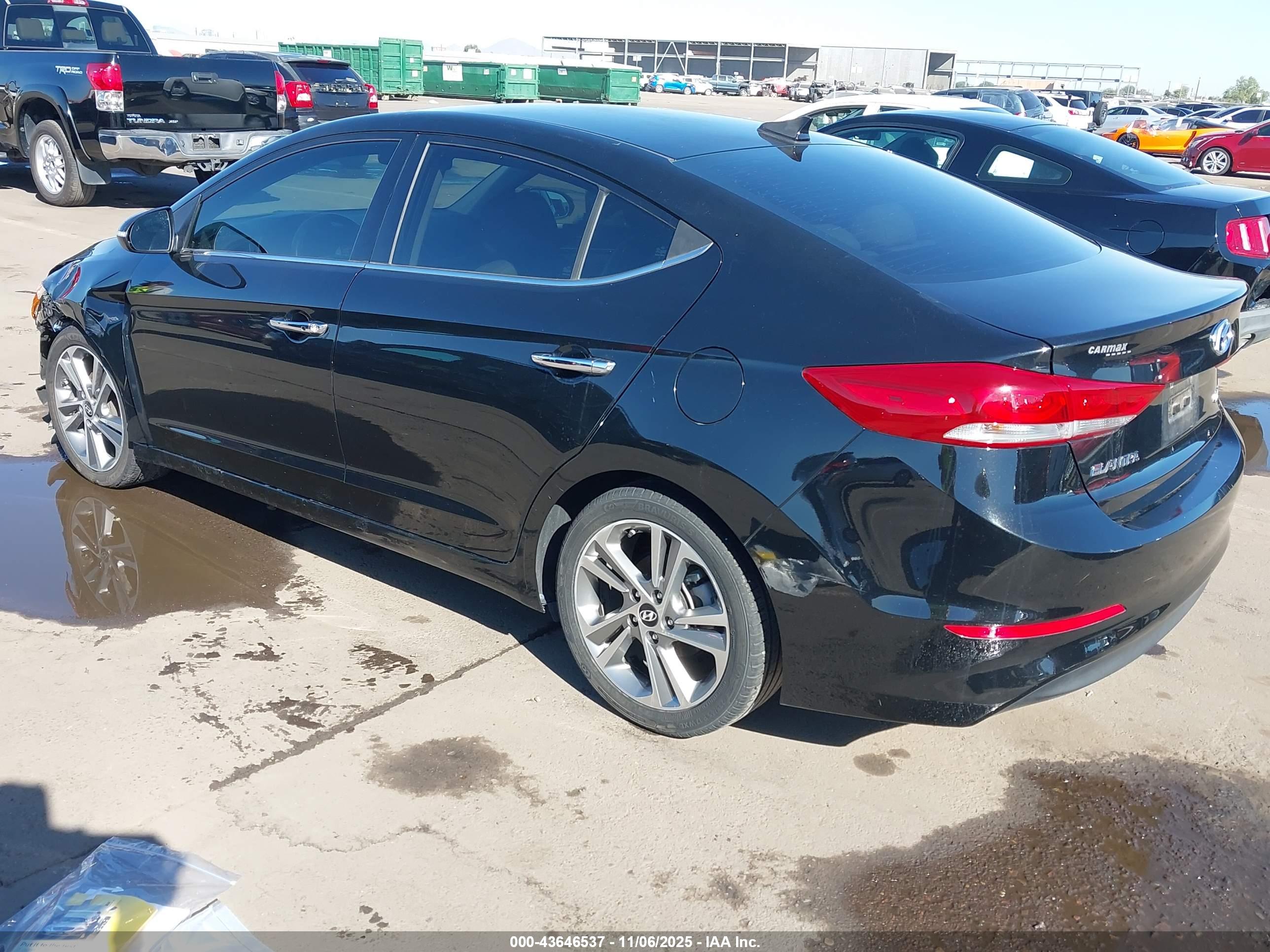 HYUNDAI ELANTRA image 3