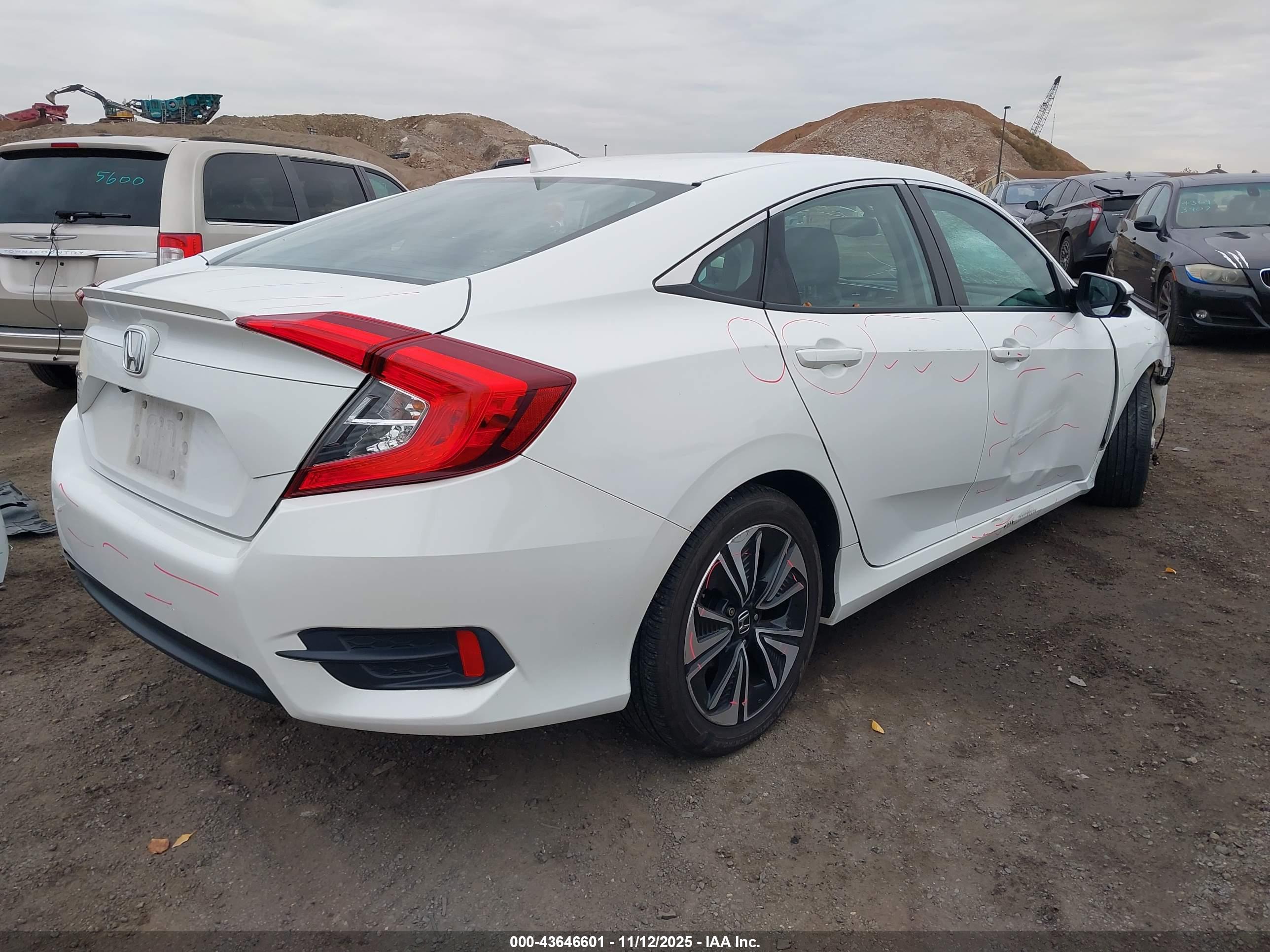 HONDA CIVIC image 4