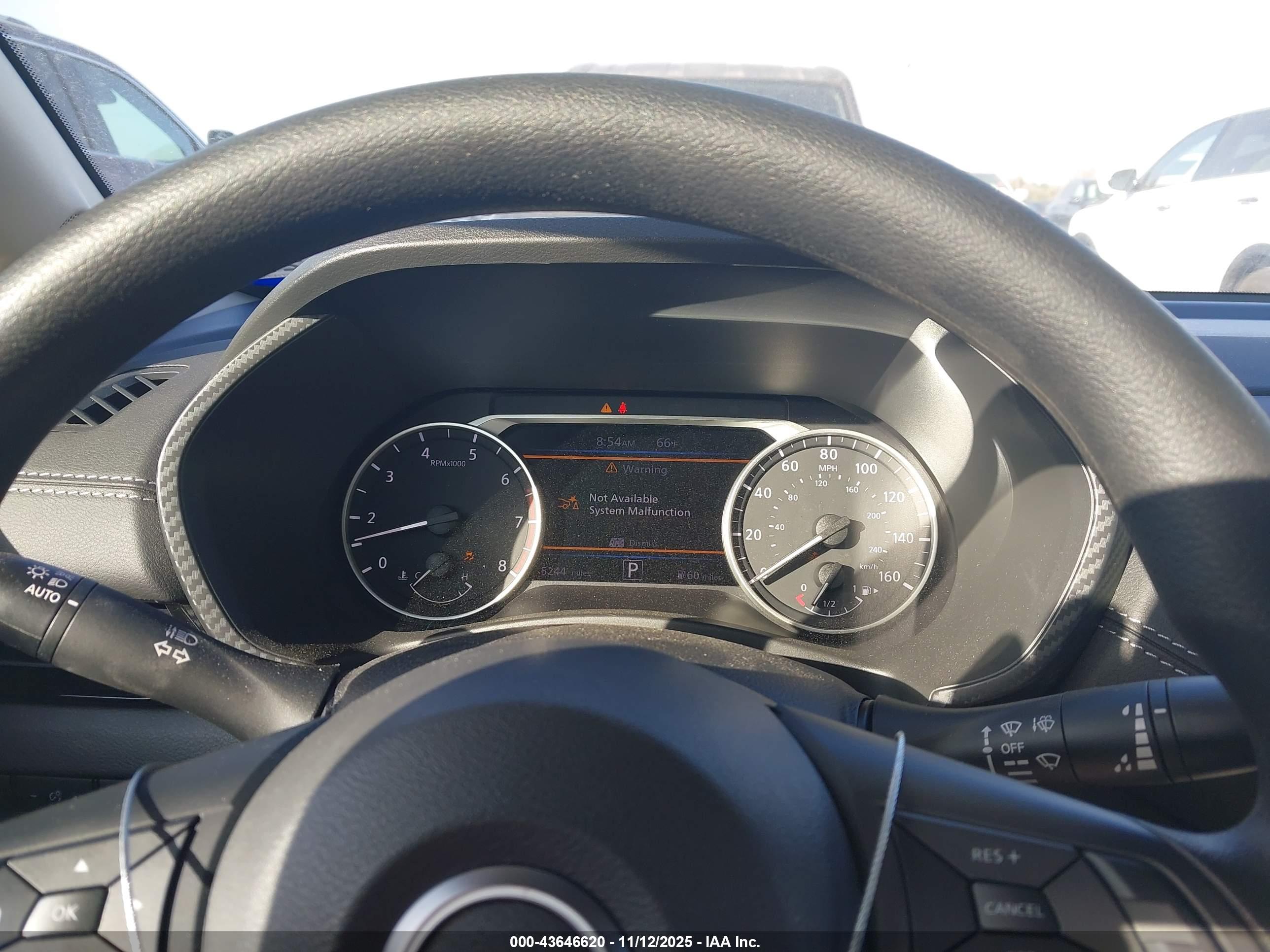 NISSAN SENTRA image 7