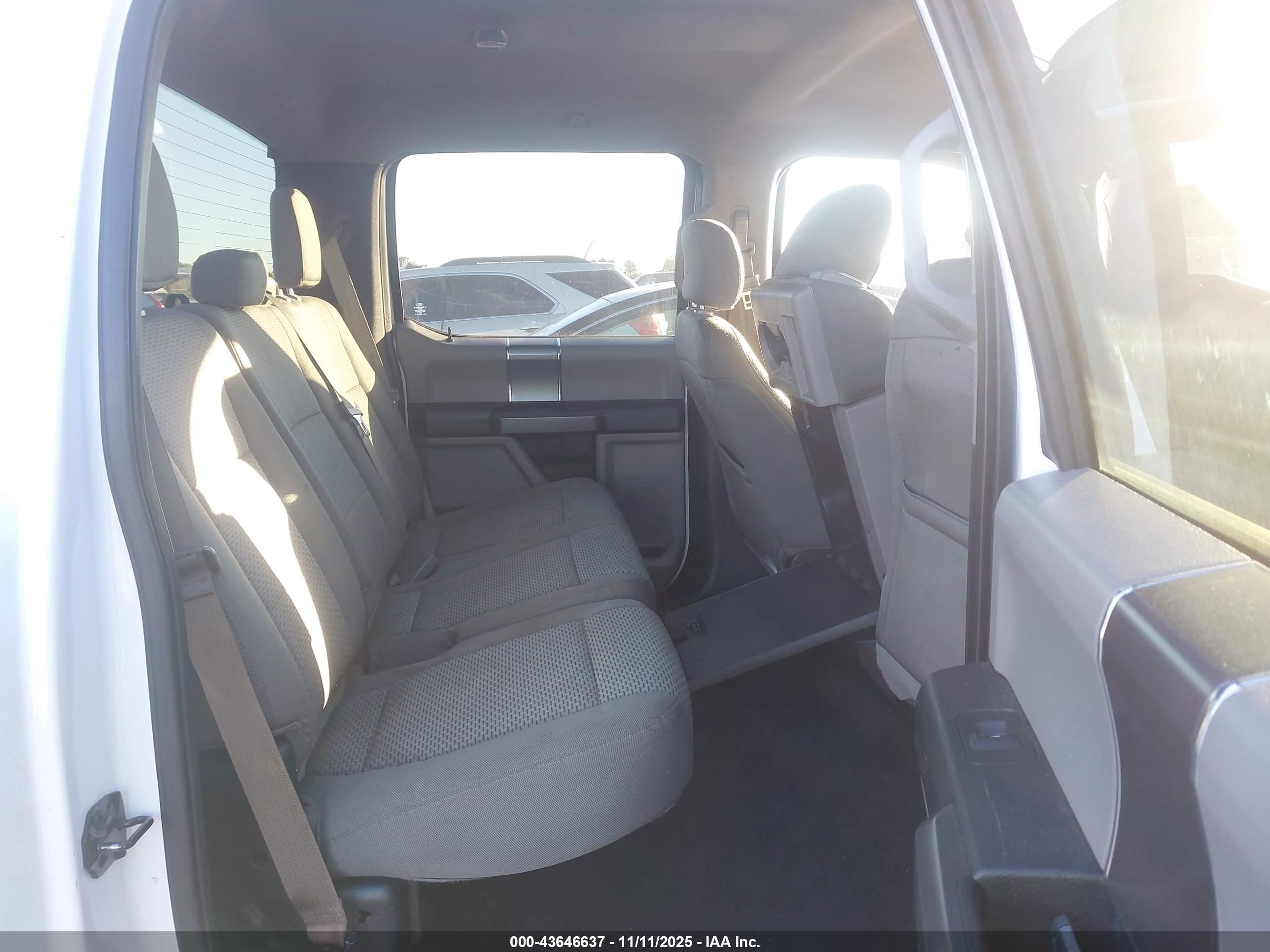 FORD F-150 image 8