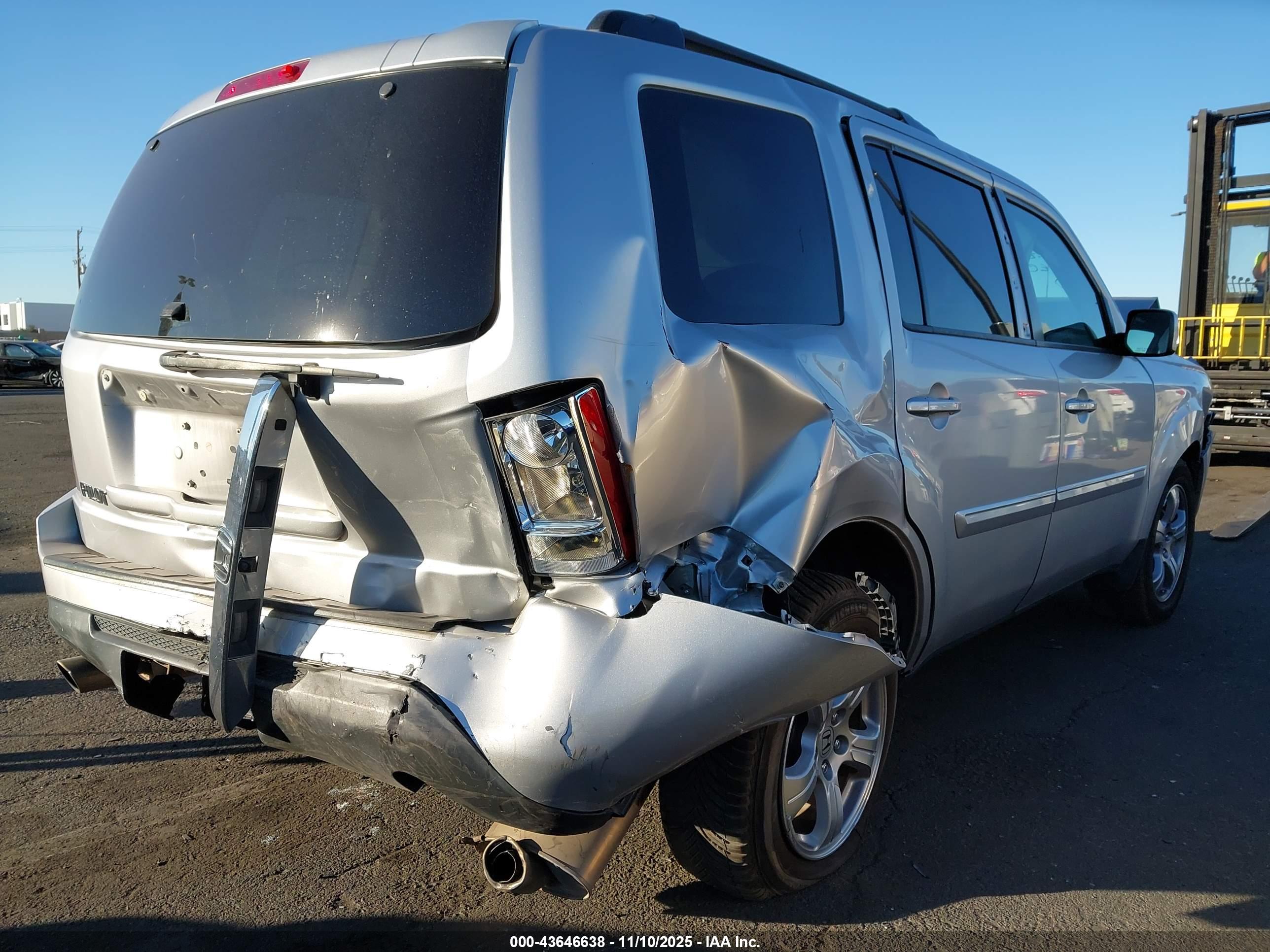HONDA PILOT image 4