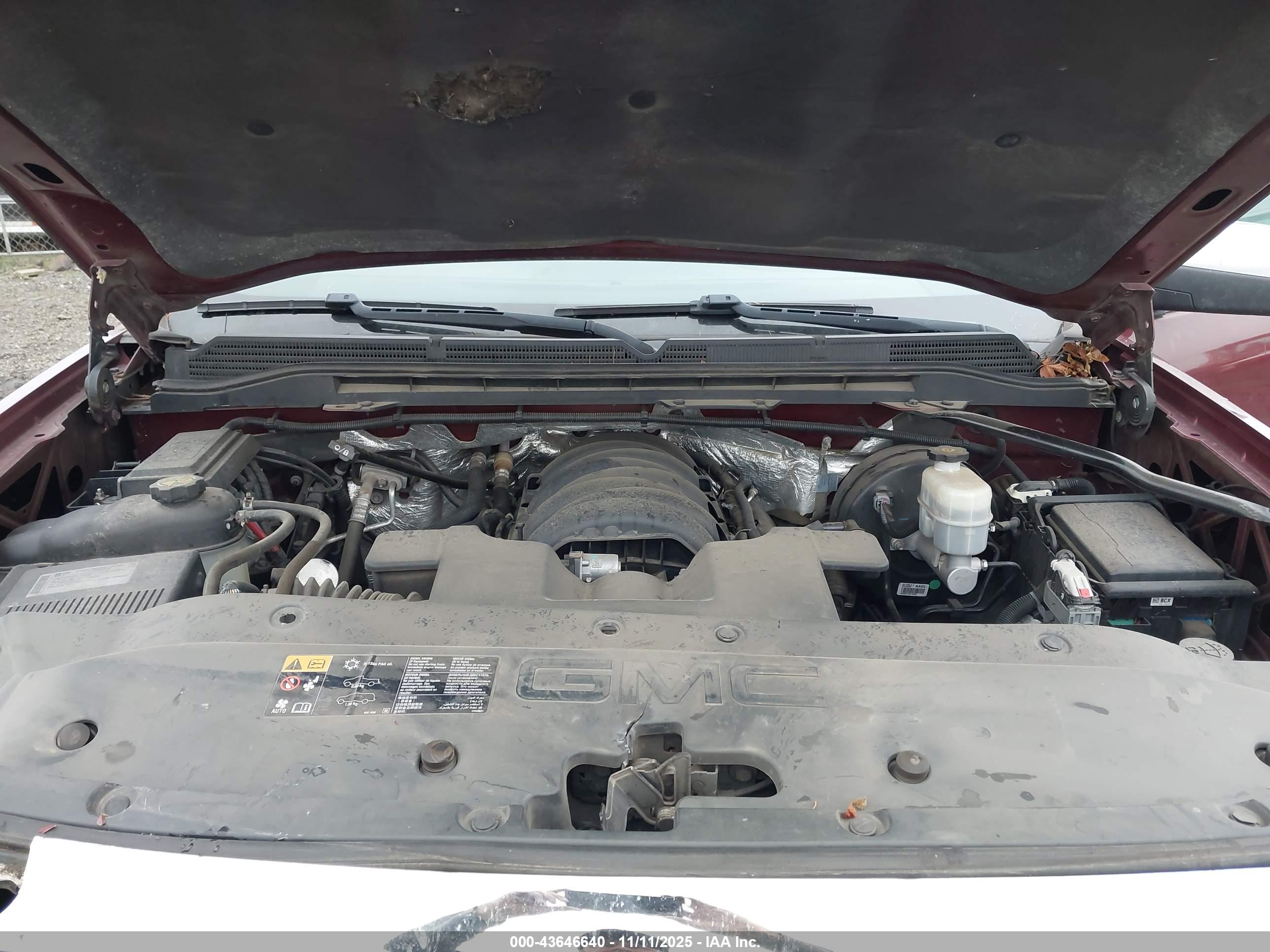 GMC SIERRA image 10