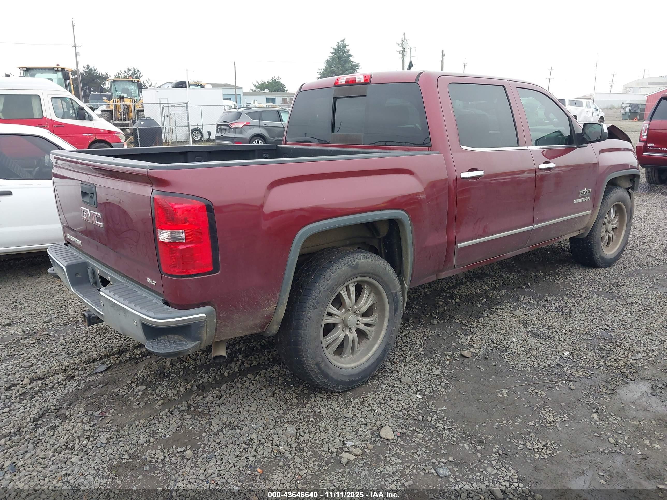GMC SIERRA image 4