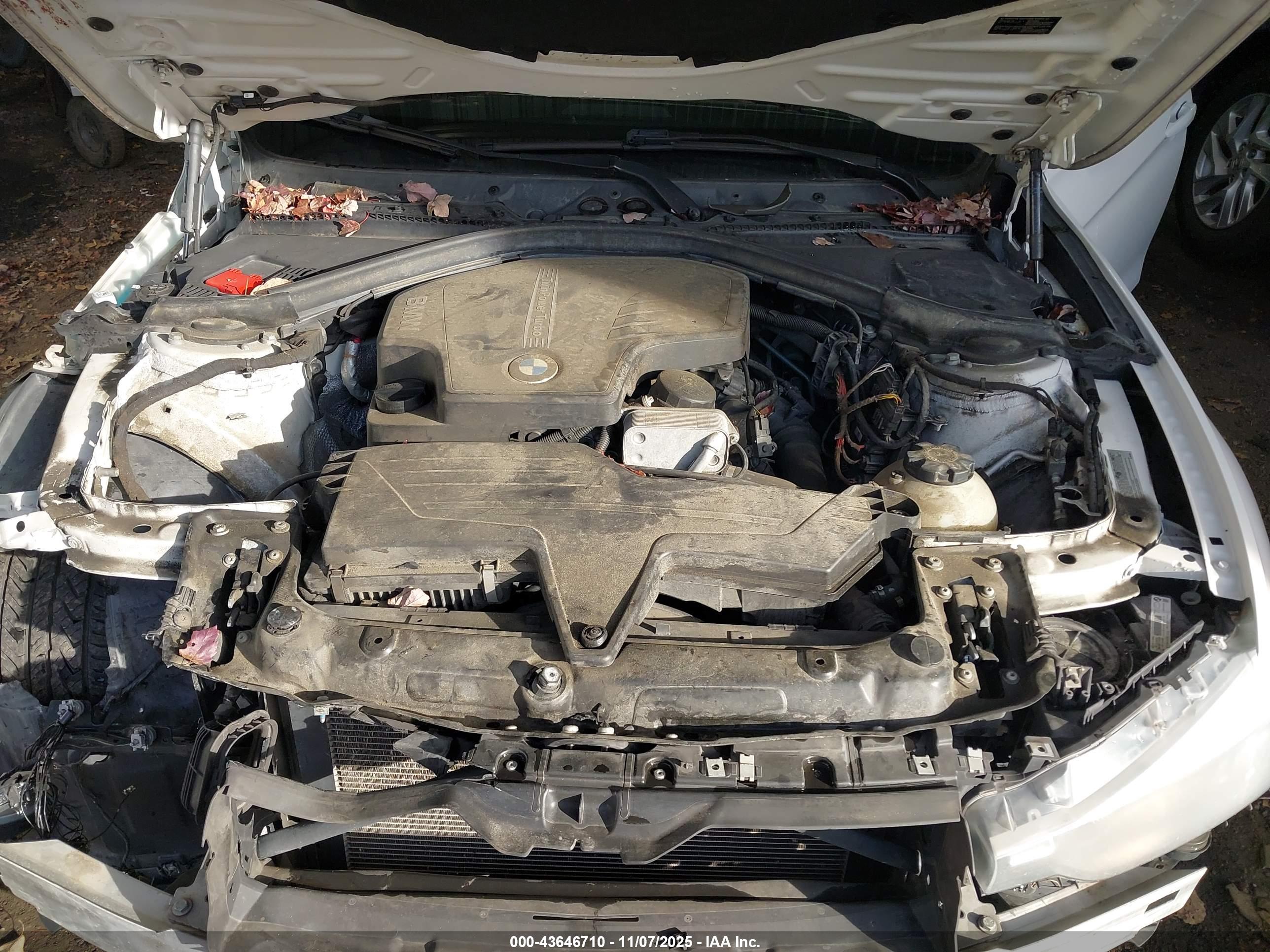 BMW 328I image 10