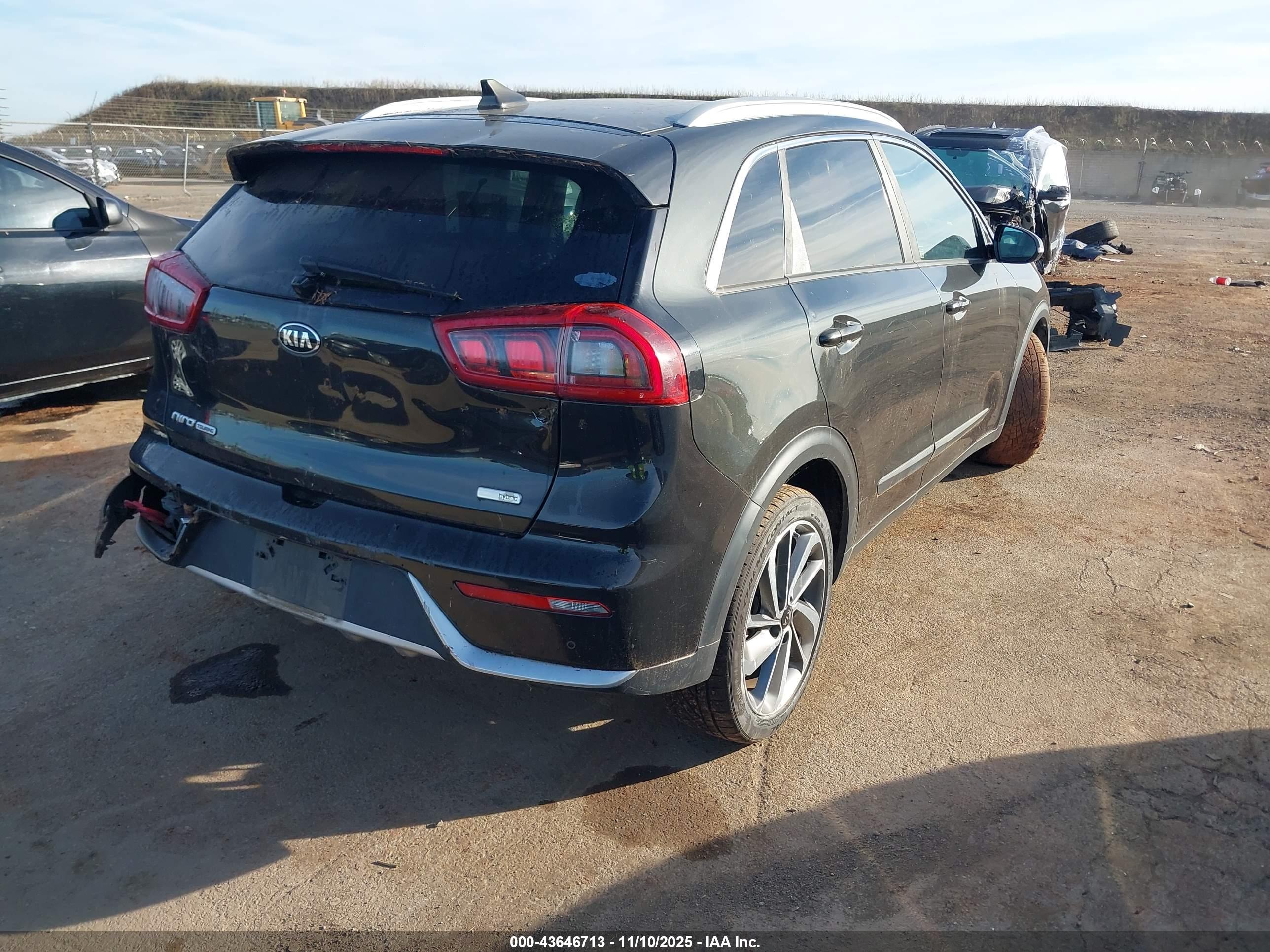 KIA NIRO image 4