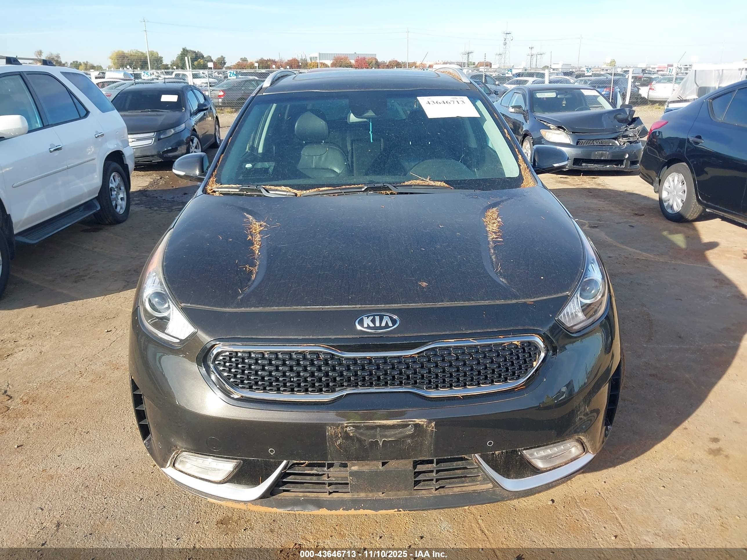 KIA NIRO image 6