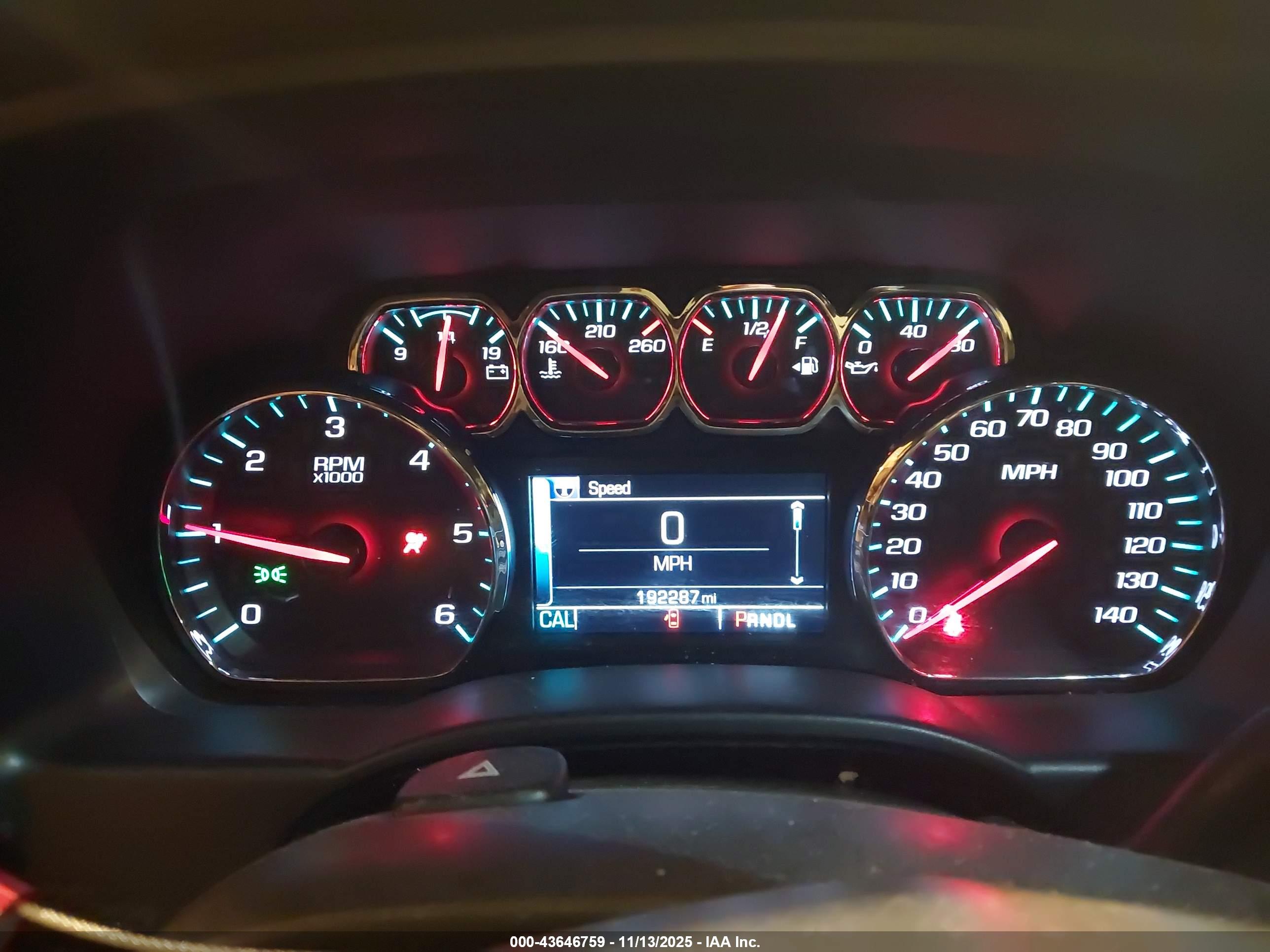 CHEVROLET SILVERADO image 7