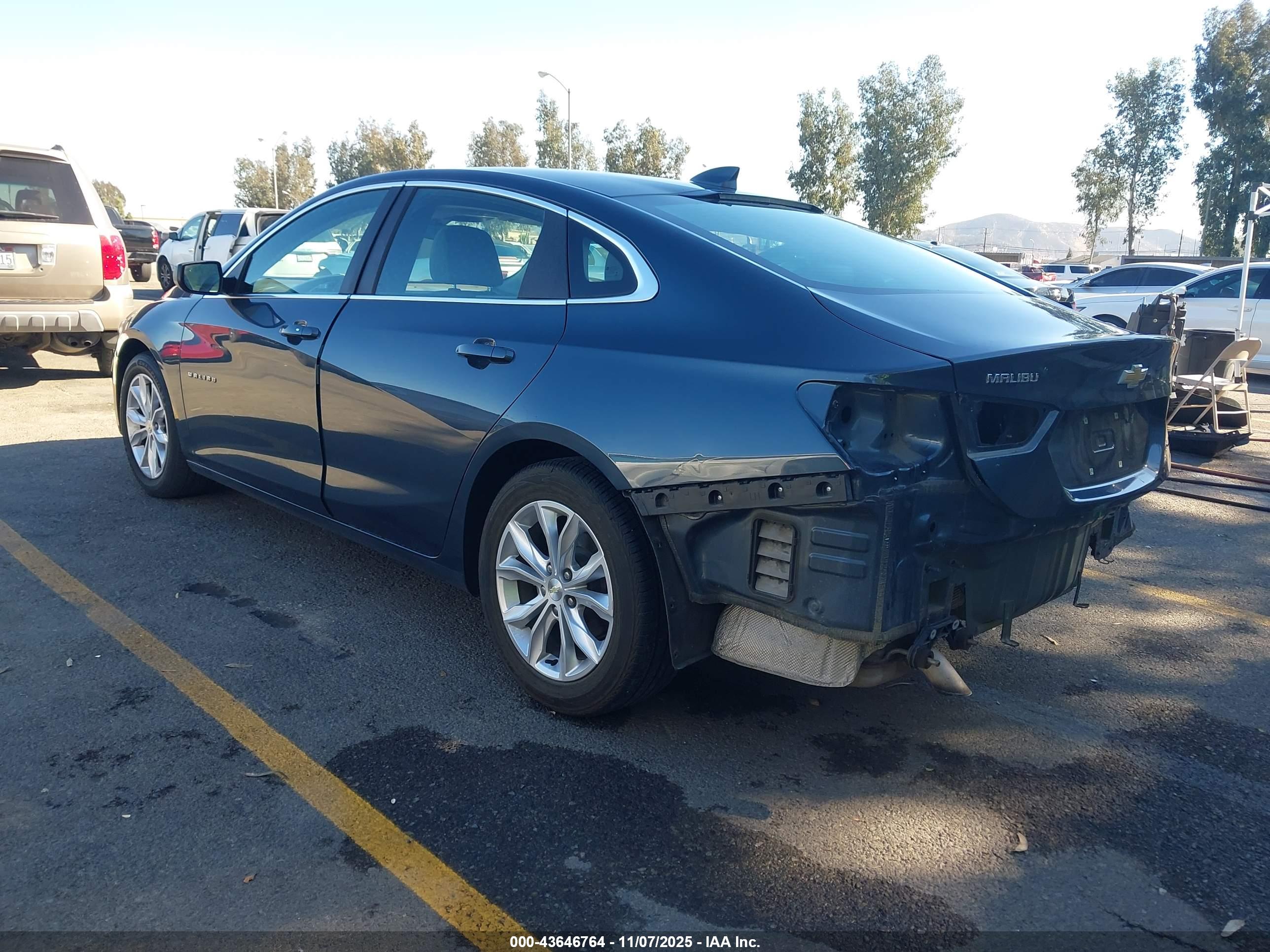 CHEVROLET MALIBU image 3