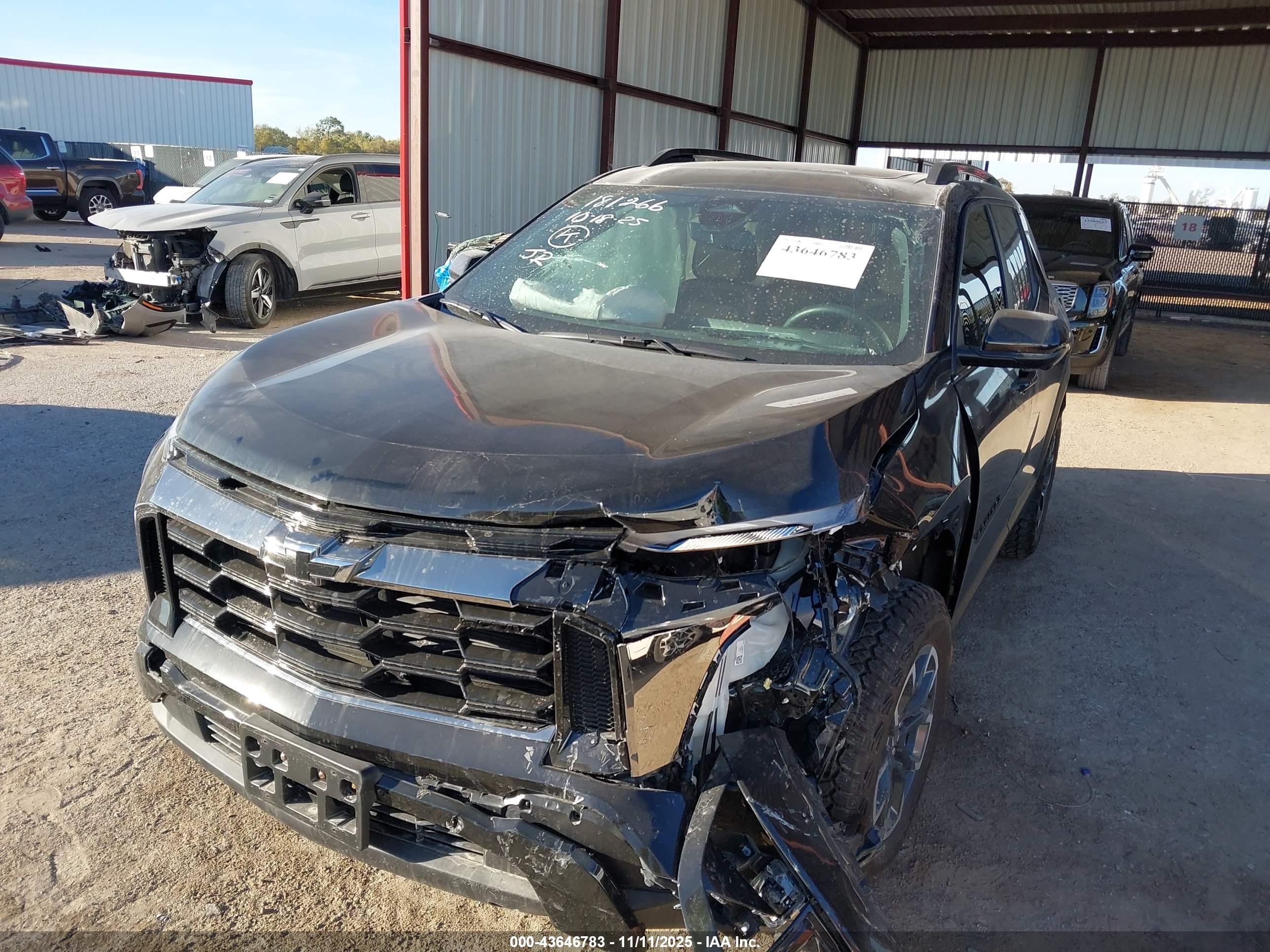 CHEVROLET EQUINOX image 2