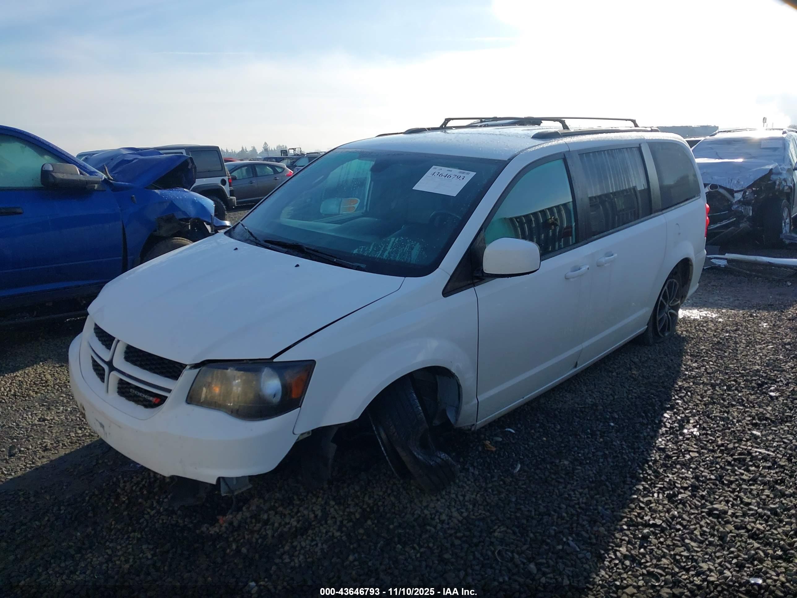 DODGE GRAND image 2