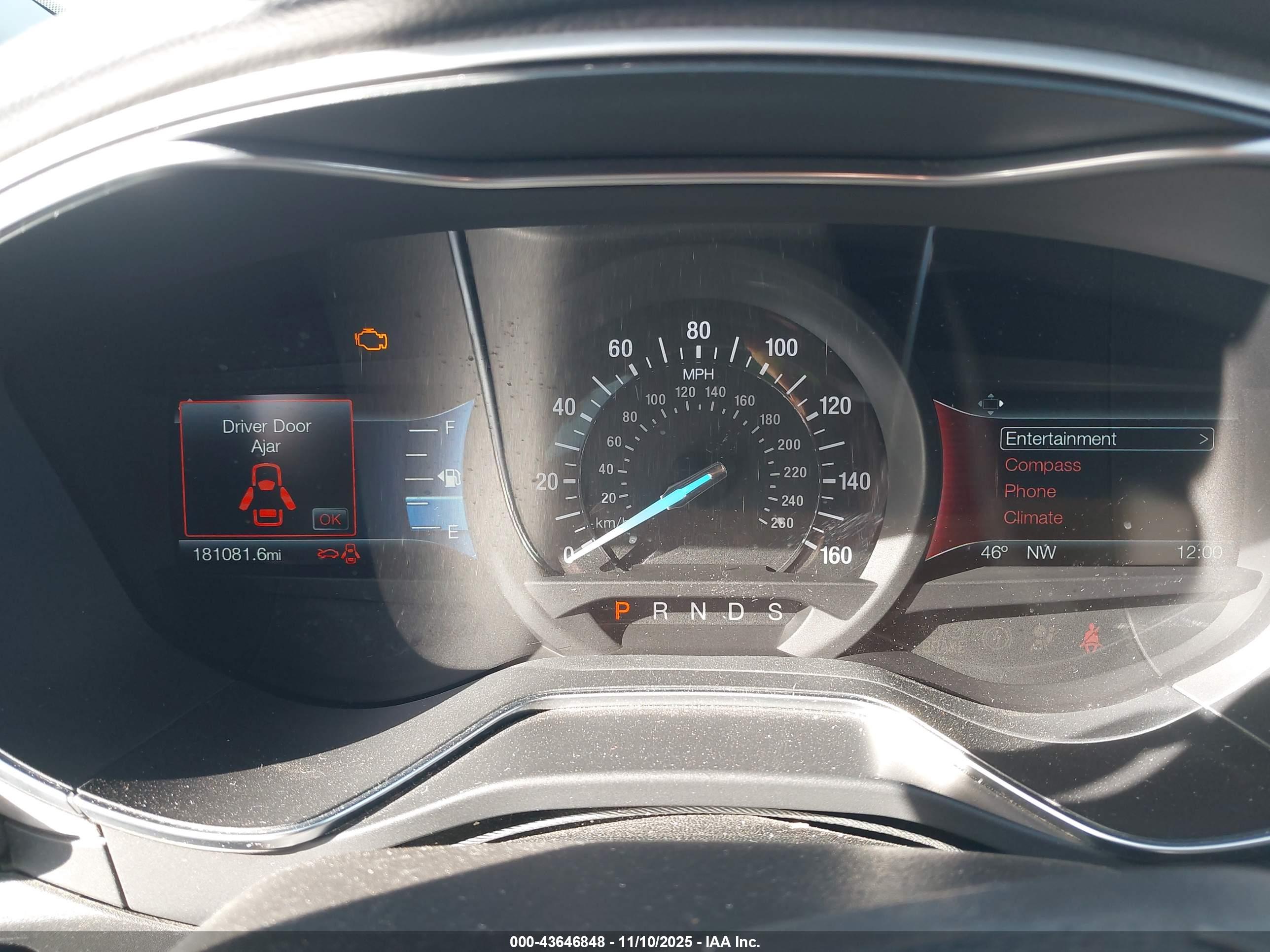 FORD FUSION image 7