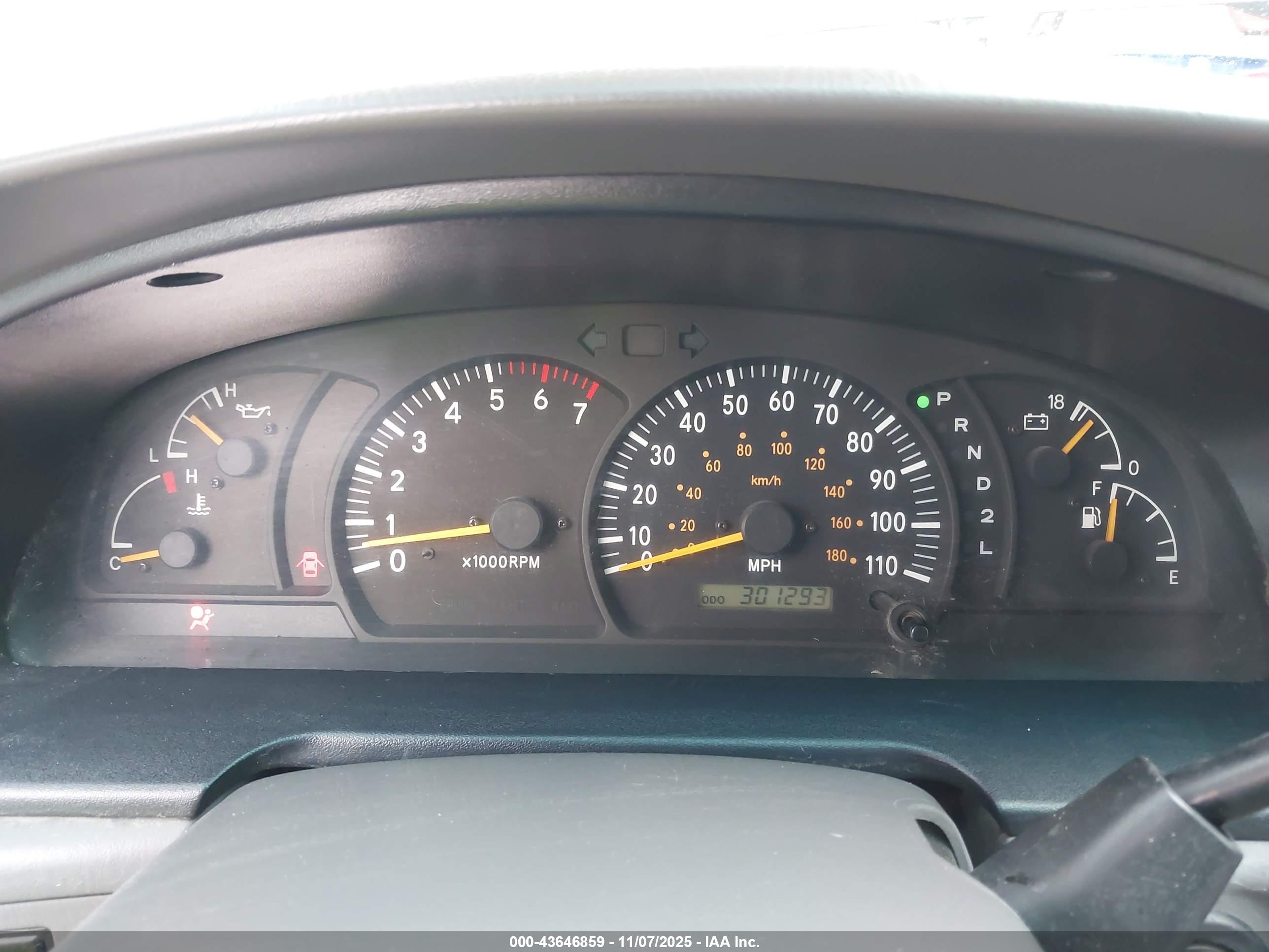 TOYOTA TUNDRA image 7