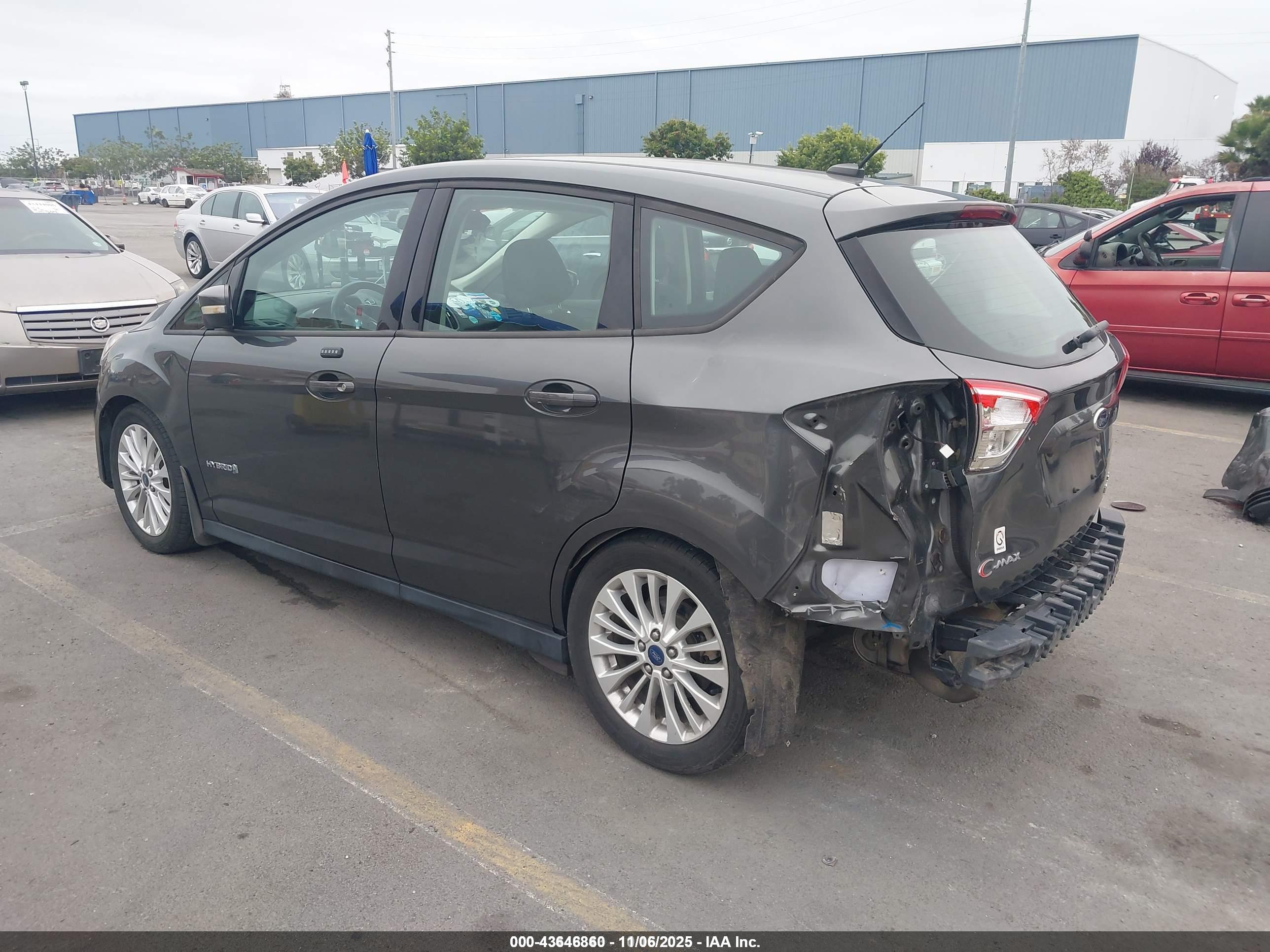 FORD C-MAX image 3